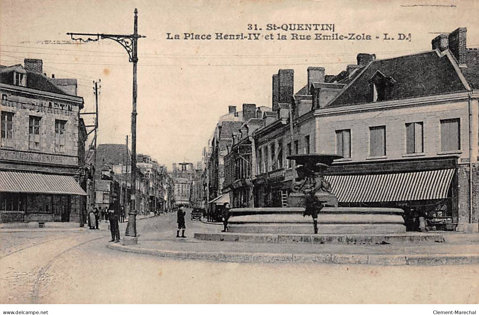 SAINT QUENTIN - La Place Henri IV Et La Rue Emile Zola - Très Bon état - Saint Quentin