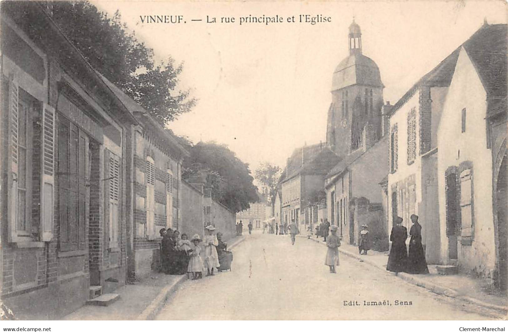 VINNEUF - La Rue Principale Et L'Eglise - Très Bon état - Other & Unclassified