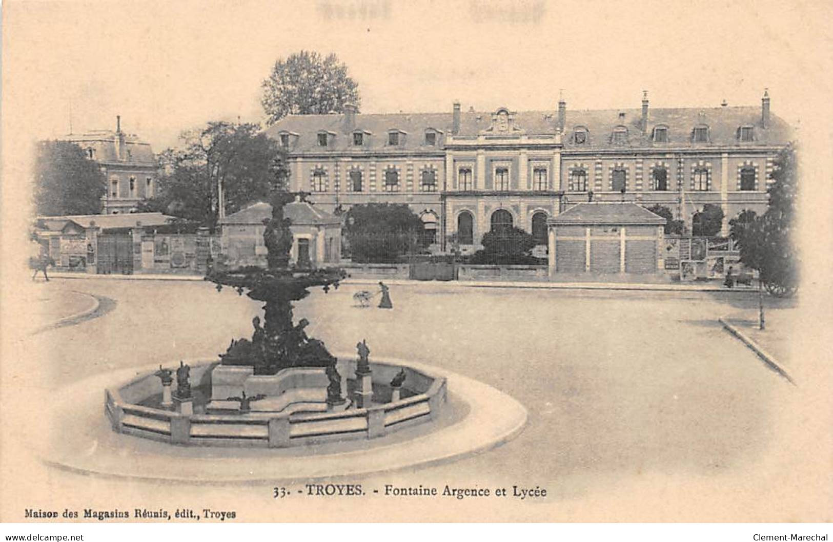 TROYES - Fontaine Argence Et Lycée - Très Bon état - Troyes