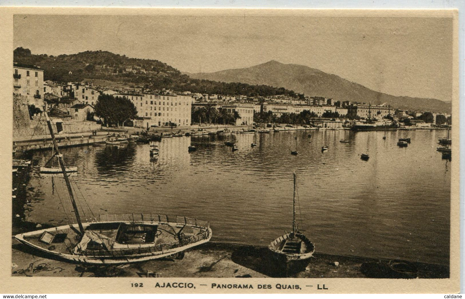 2A.CORSE.  -AJACCIO-  Panorama Des. Quais - Ajaccio