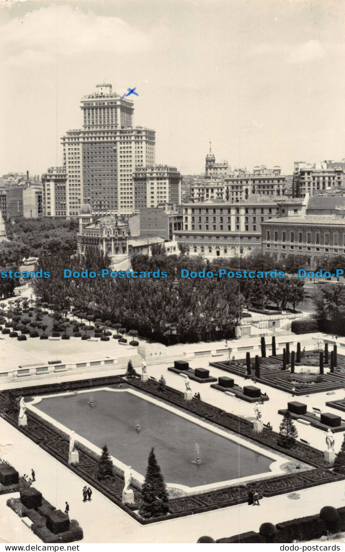 R078934 No. 5. Madrid. Sabatini Gardens. Rear End Spain Edifice. Dominguez. Fisa - World