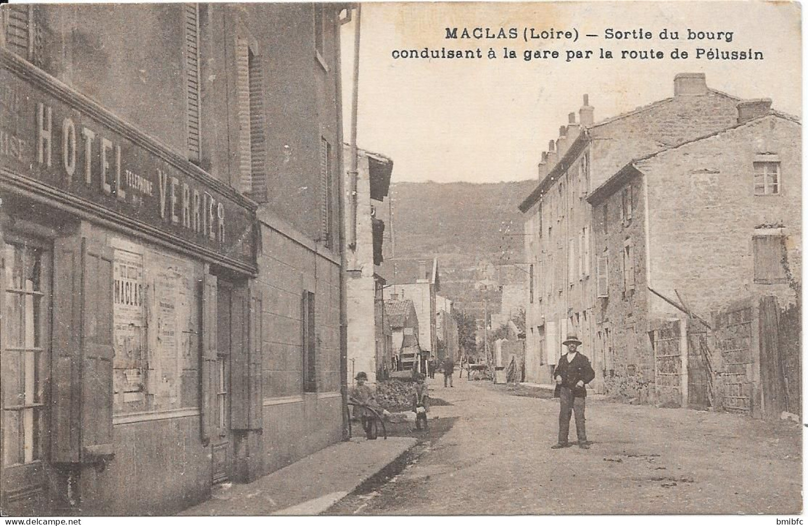 MACLAS - Sortie Du Bourg Conduisant à La Gare Par La Route De Pélussin - Altri & Non Classificati