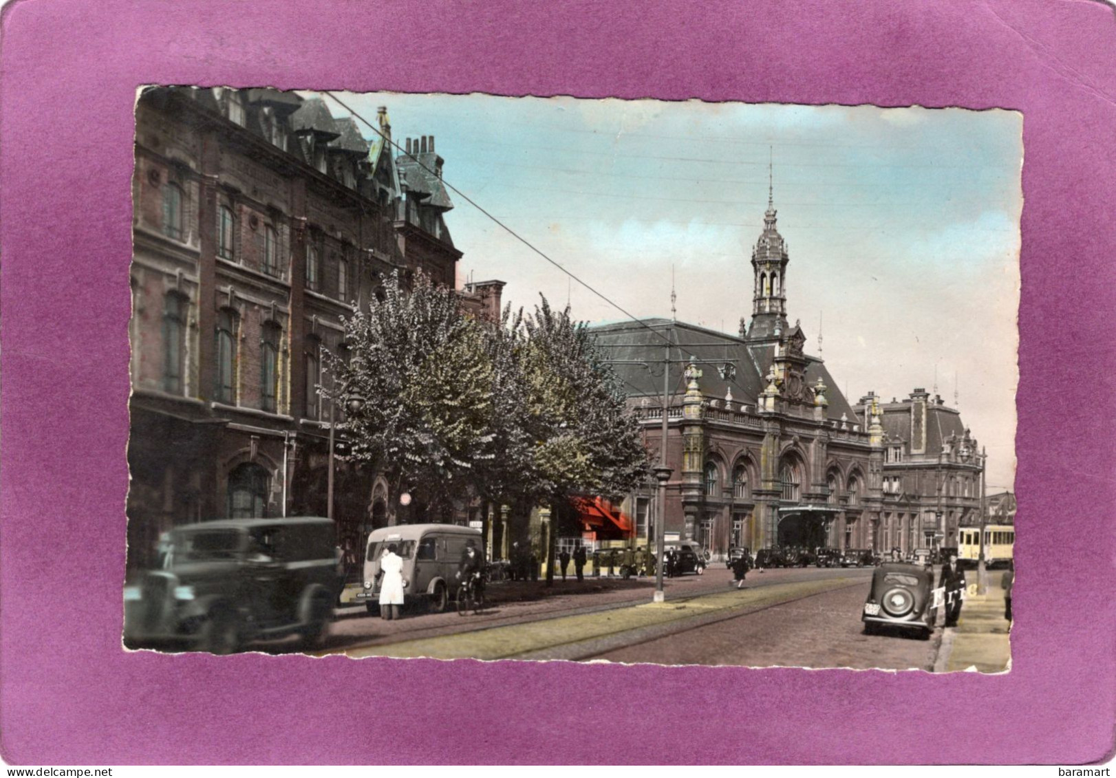 59 VALENCIENNES La Gare Vue De L'Avenue Du Sénateur Girard  Automobiles Renault Goélette - Valenciennes