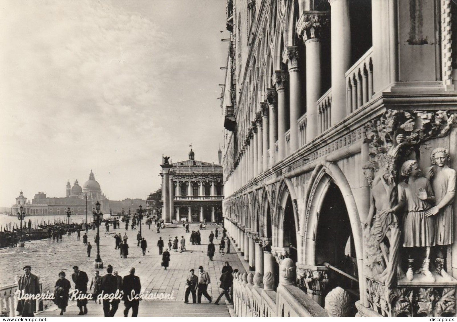 AD316 Venezia - Riva Degli Schiavoni - Panorama / Viaggiata 1960 - Venetië (Venice)