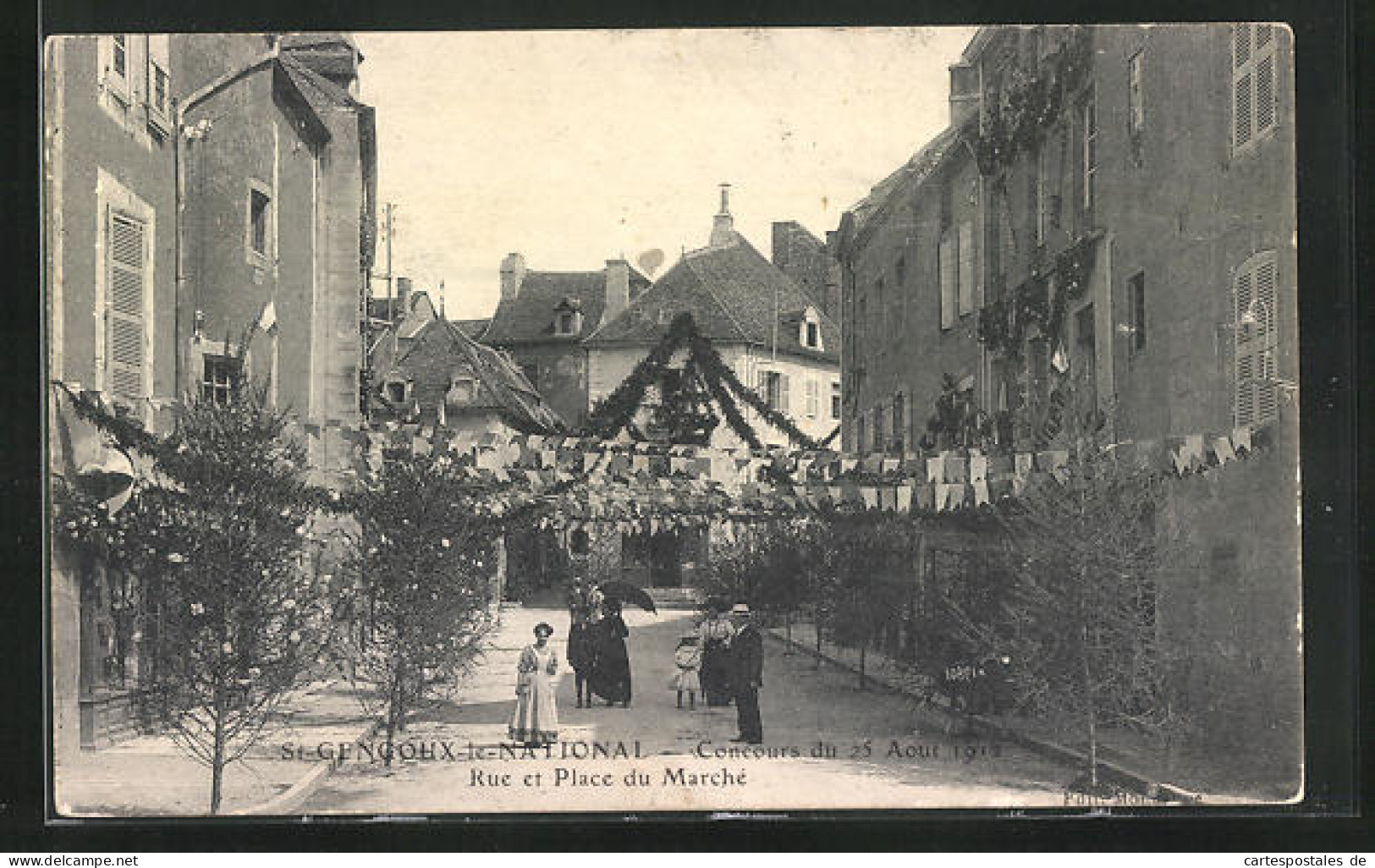 CPA St-Gencoux-le-National, Rue Et Place Du Marché  - Sonstige & Ohne Zuordnung