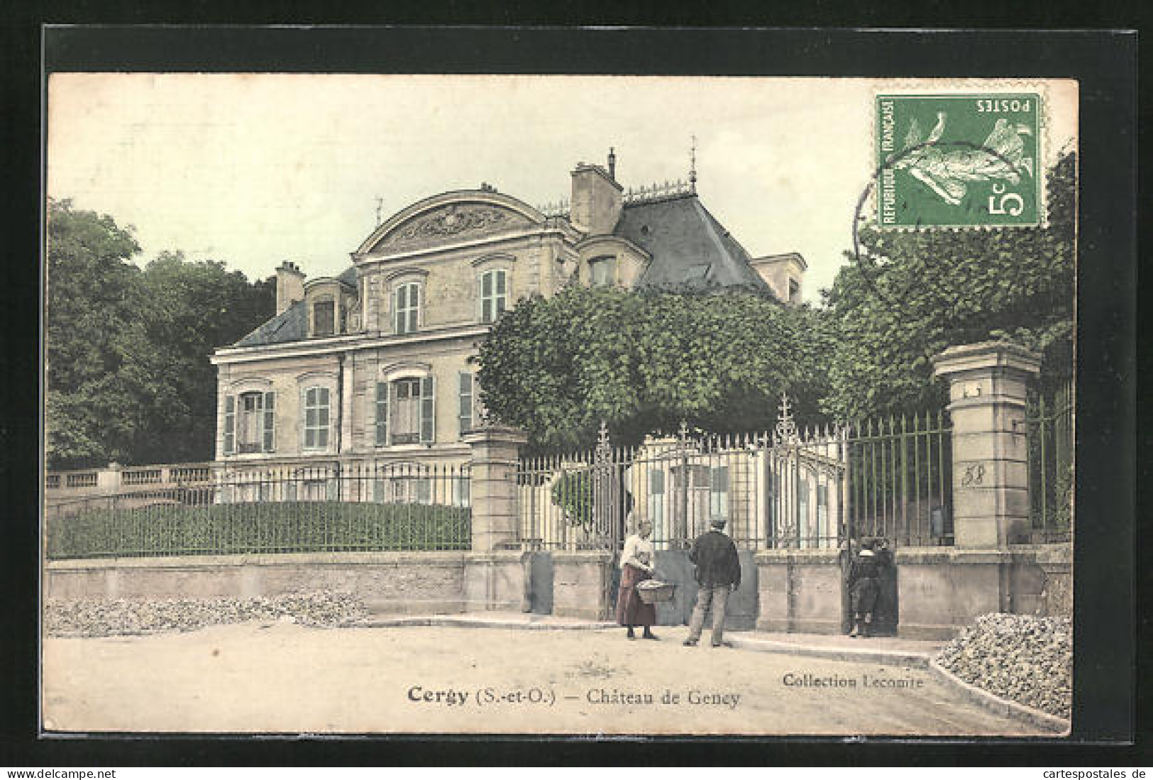 CPA Corgy, Chateau De Geney, Menschen Am Tor  - Sonstige & Ohne Zuordnung