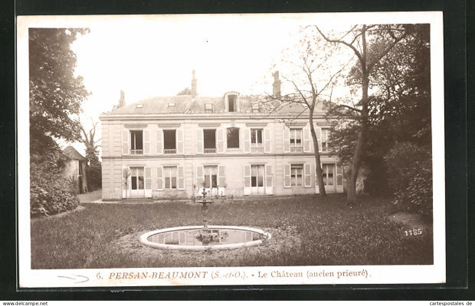 CPA Persan-Beaumont, Le Château Ancien Prieuré  - Persan