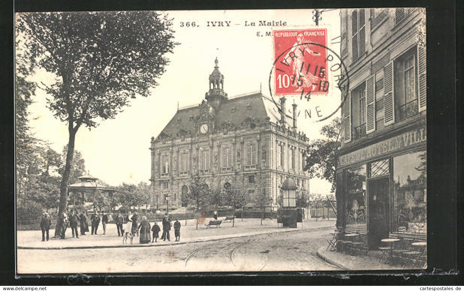 CPA Ivry, La Mairie Et Cafe De L`Hotel De Ville  - Other & Unclassified