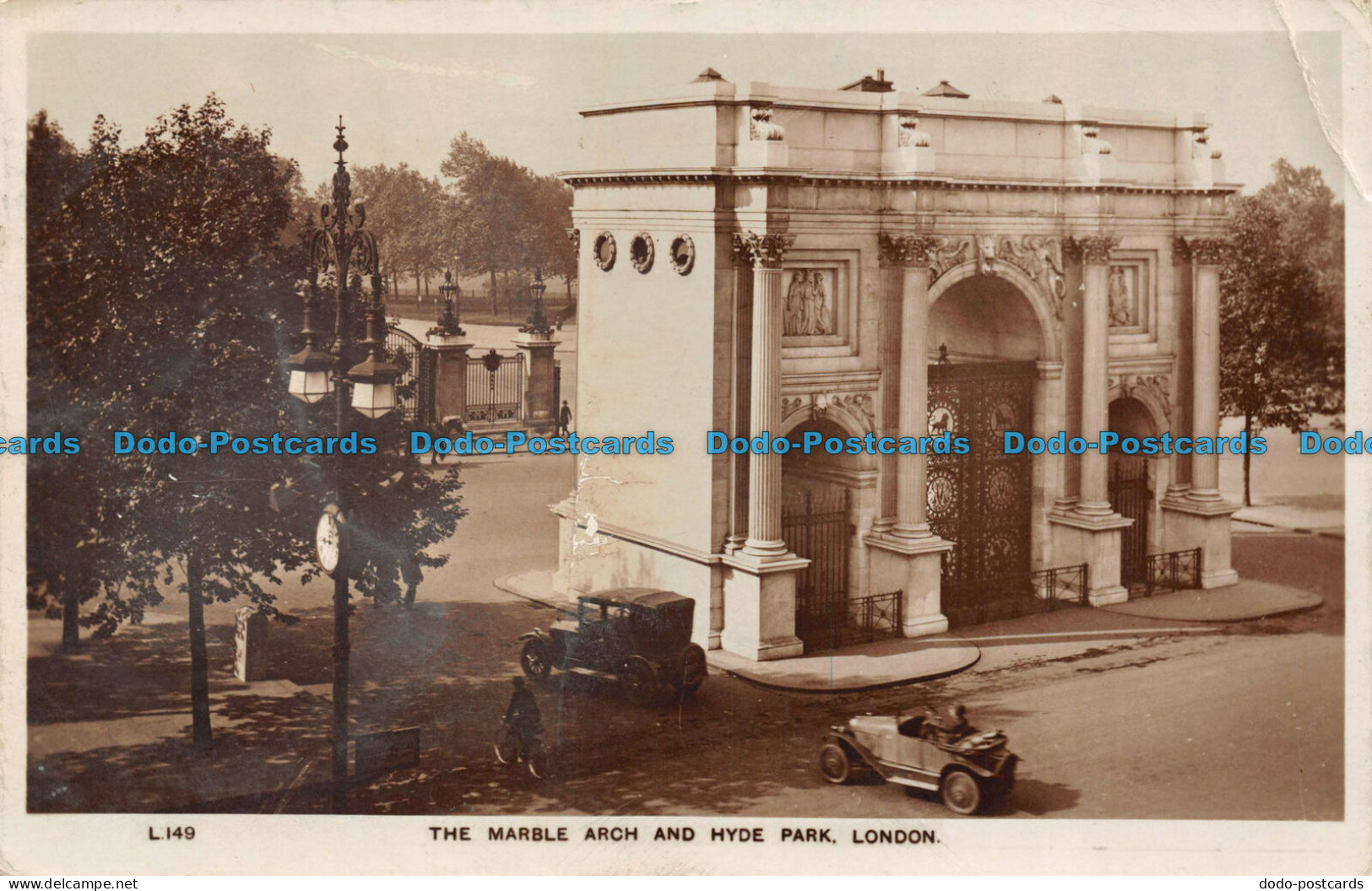 R080672 The Marble Arch And Hyde Park. London. British Manufacture. 1928 - Otros & Sin Clasificación