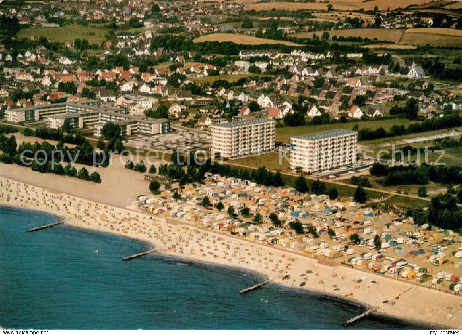 73757118 Groemitz Ostseebad Fliegeraufnahme Campingplatz Strand Groemitz Ostseeb - Grömitz