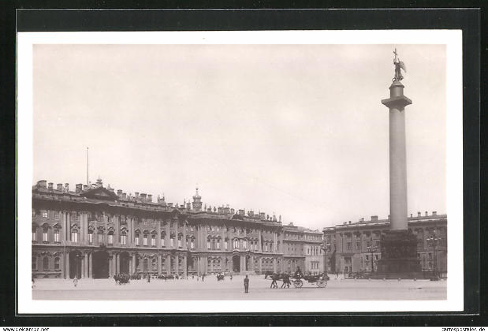 AK St. Petersbourg, Palais D`Hiver, Colonne D Alexandre I.  - Russie