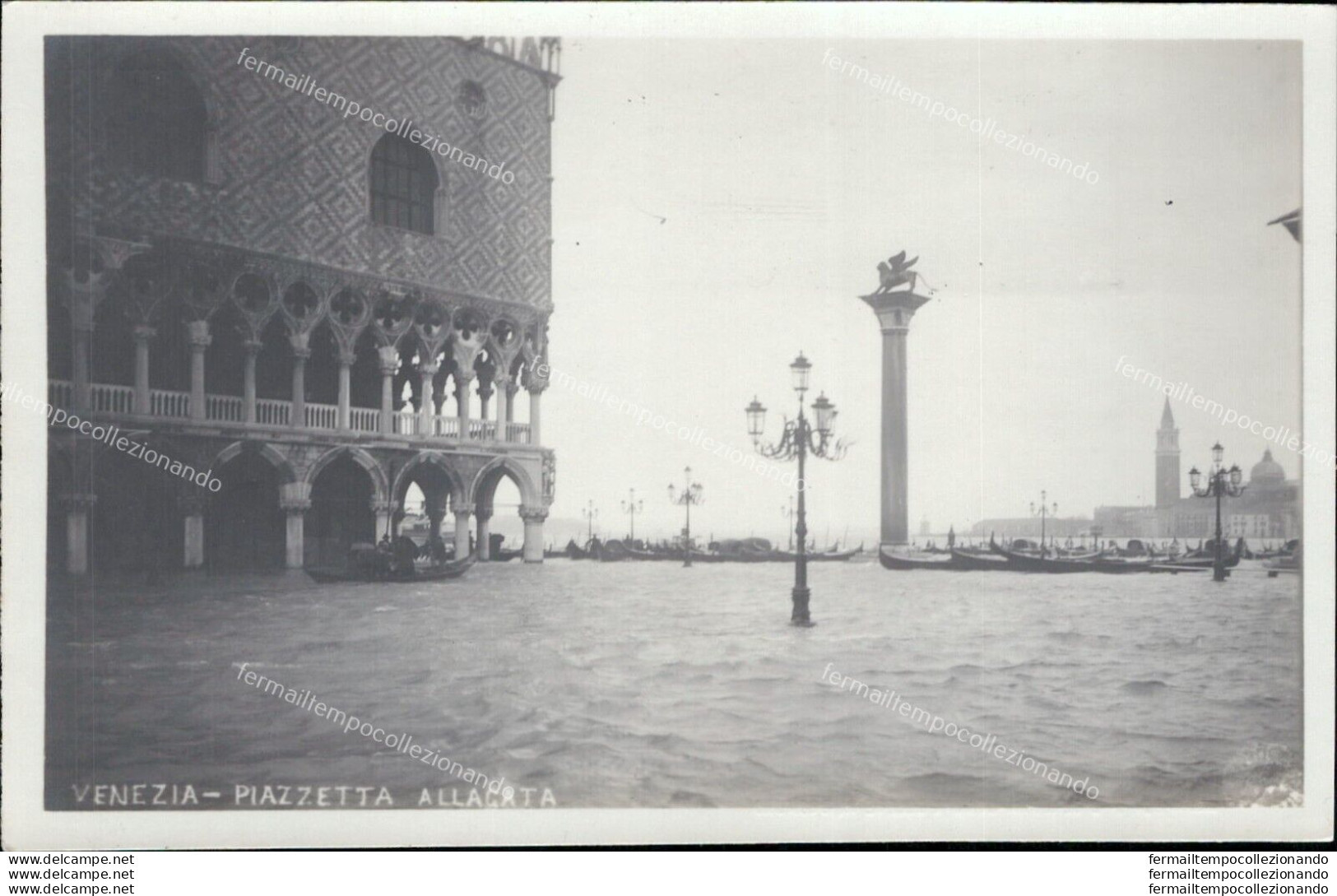 Ar259 Cartolina Venezia Citta' Piazzetta Allagata - Venezia (Venedig)