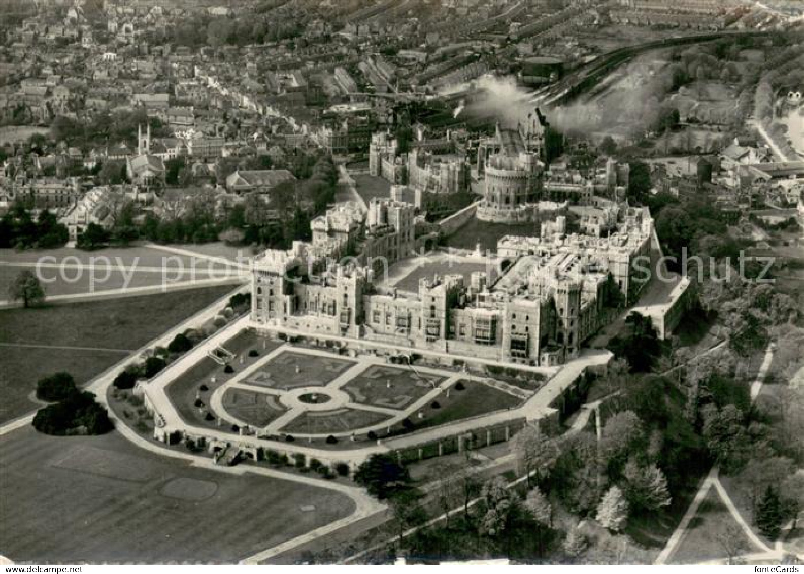 73707193 Windsor__Castle_London Aerial View - Andere & Zonder Classificatie