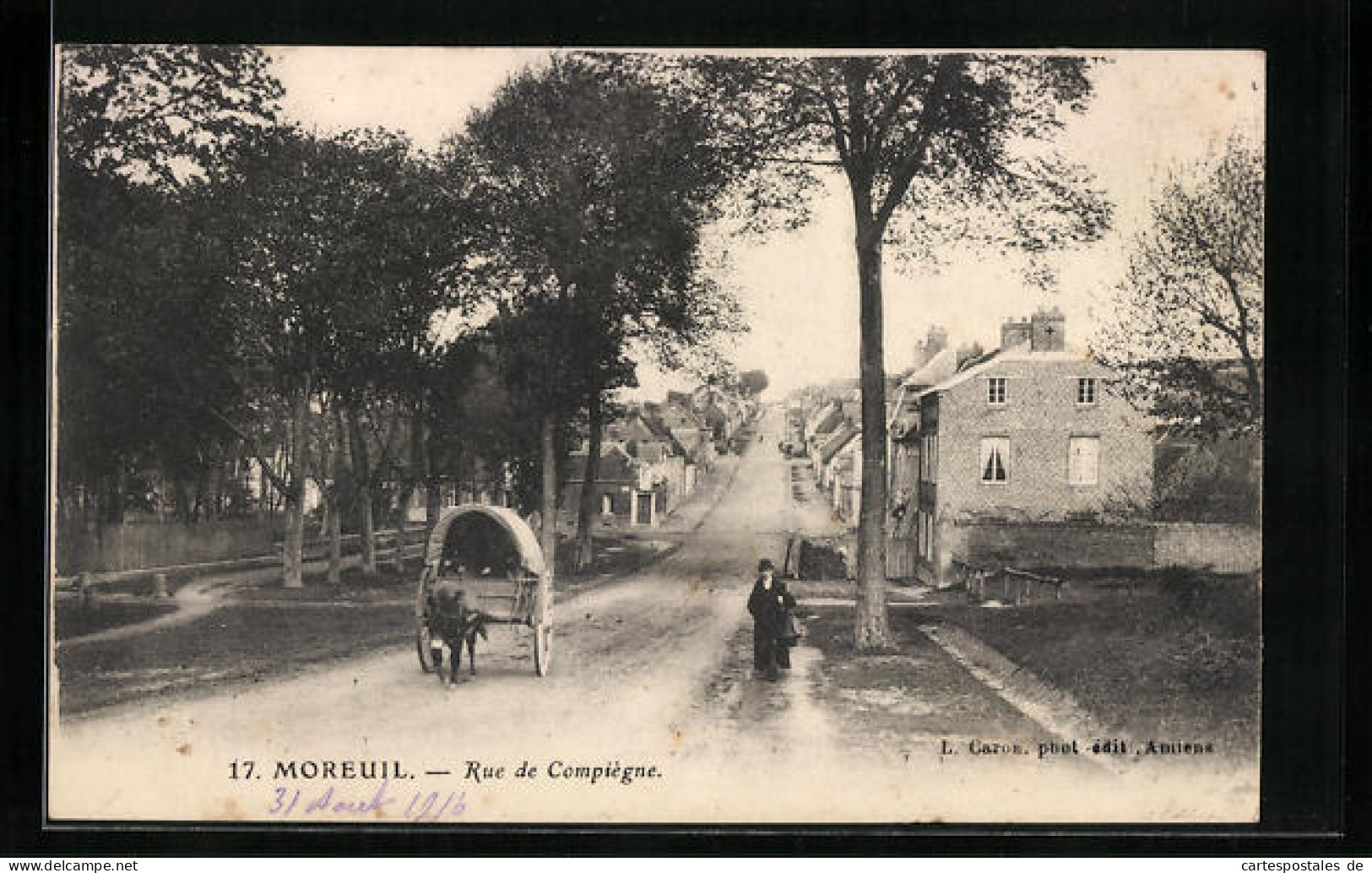 CPA Moreuil, Rue De Compiègne  - Moreuil