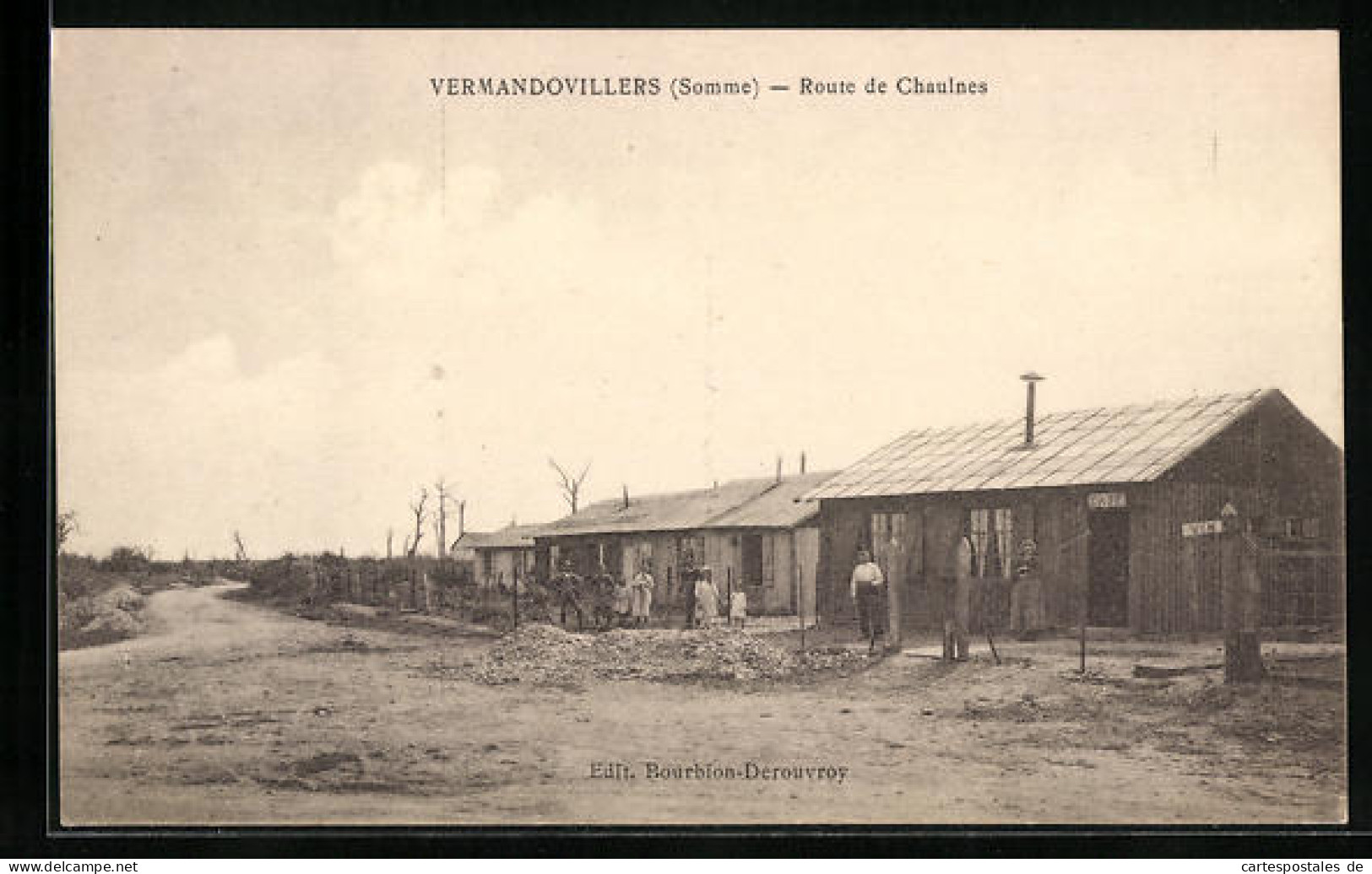 CPA Vermandovillers, Route De Chaulnes  - Chaulnes