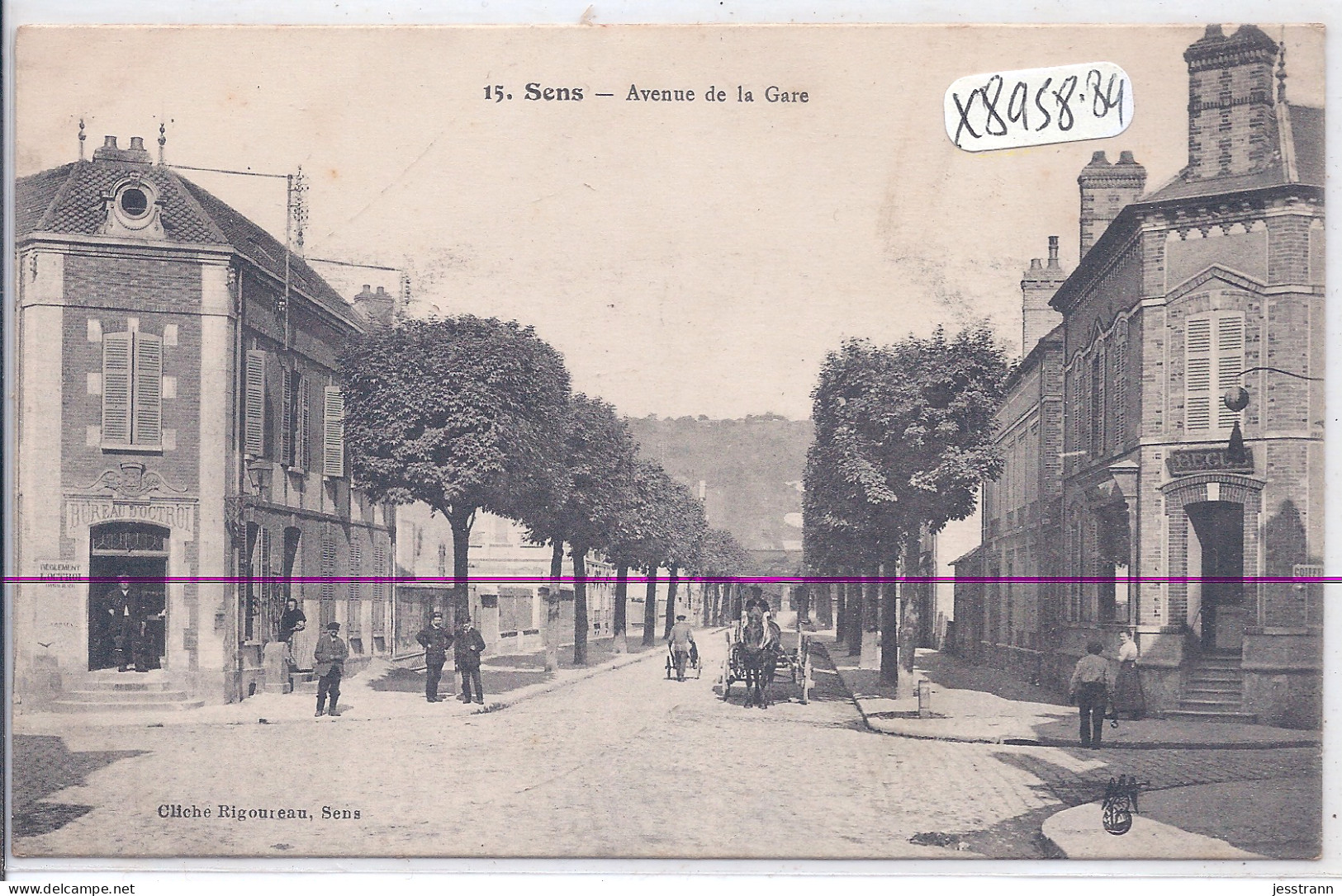 SENS- AVENUE DE LA GARE- L OCTROI- LE COIFFEUR BEGLE - Sens