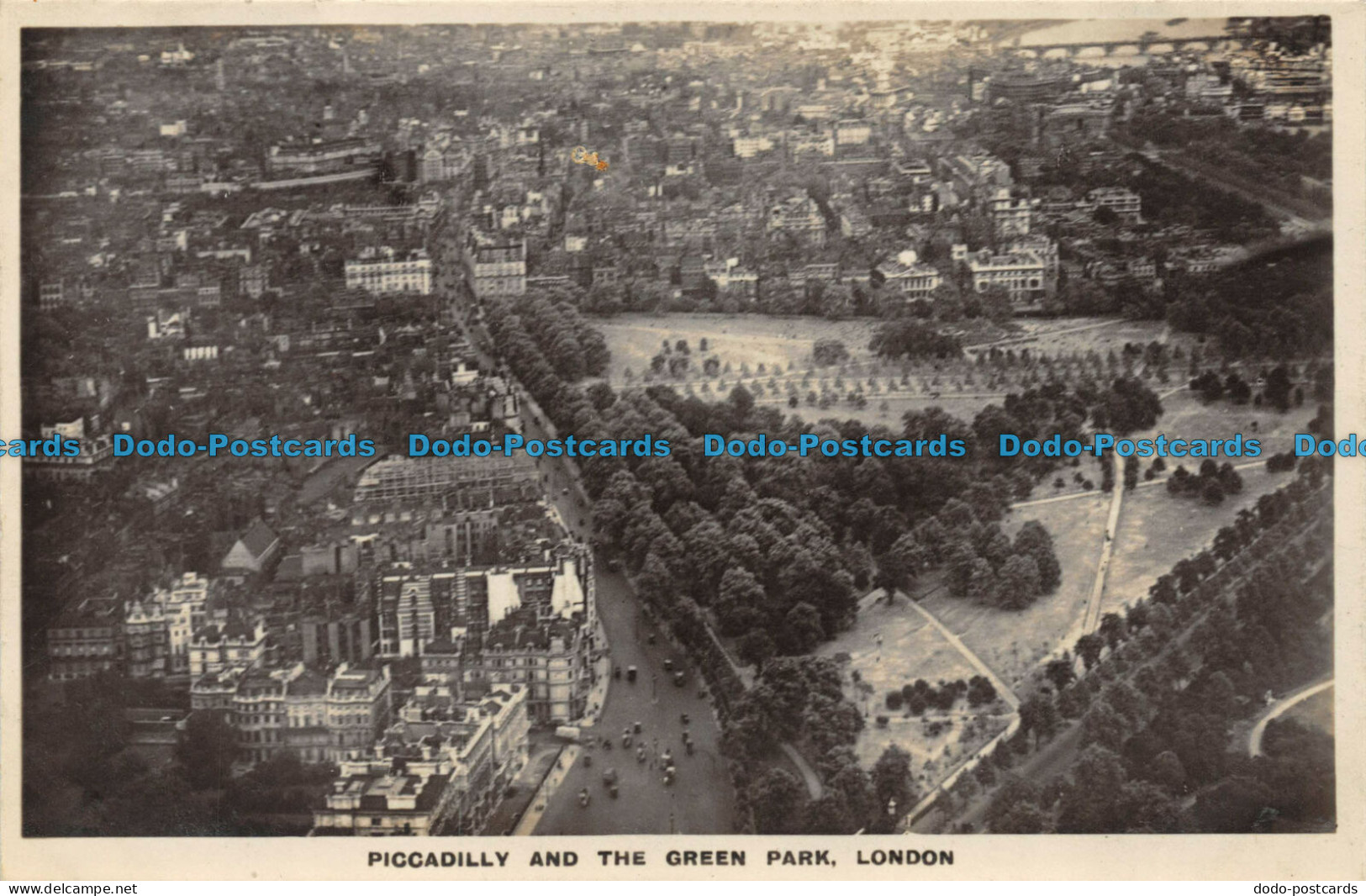 R080575 Piccadilly And The Green Park. London. Airco 9 Machine. Aircraft Transpo - Andere & Zonder Classificatie