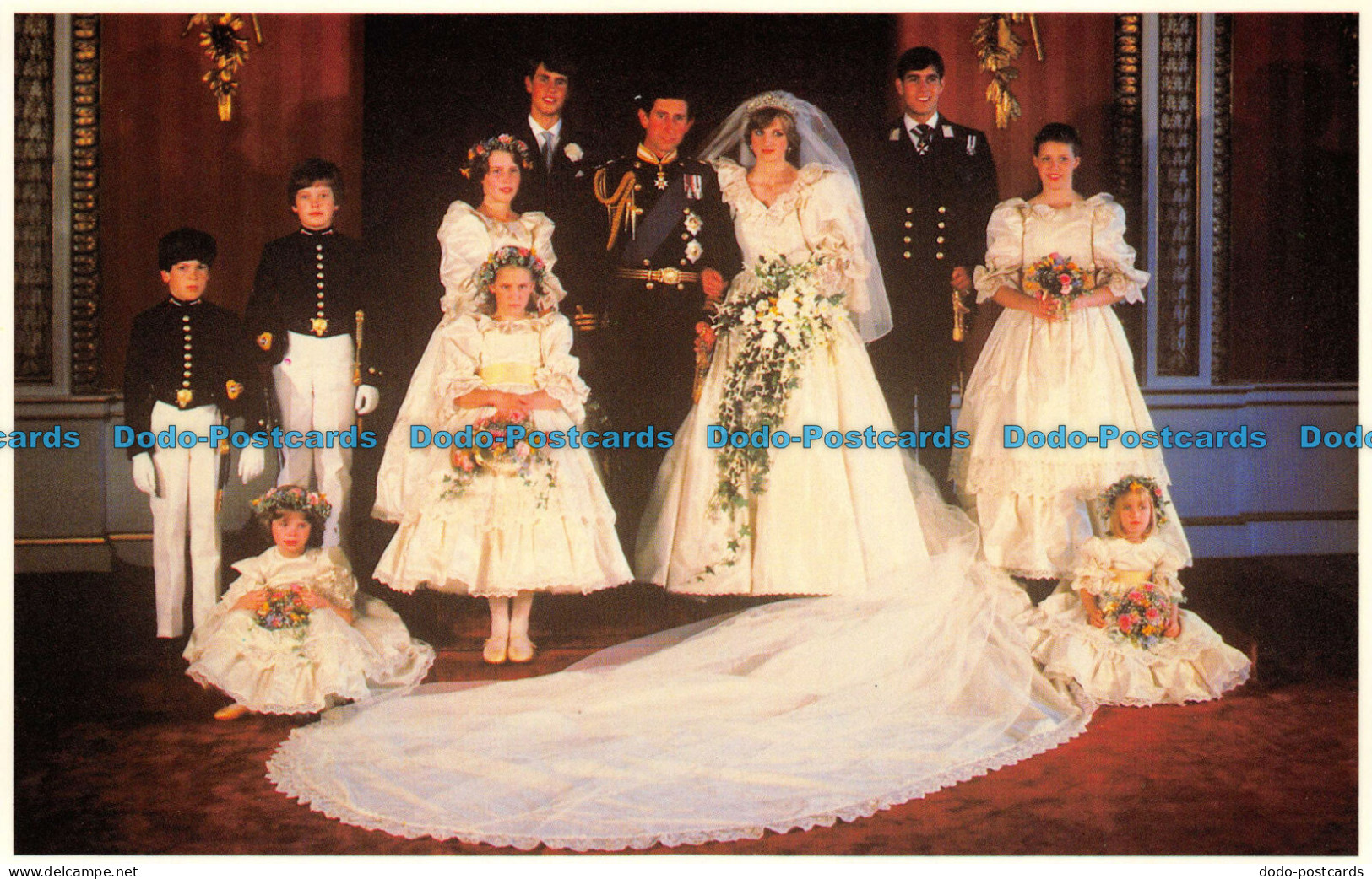R082271 The Bridge And Groom. Bridesmaids. Pages. Royal Wedding - Monde