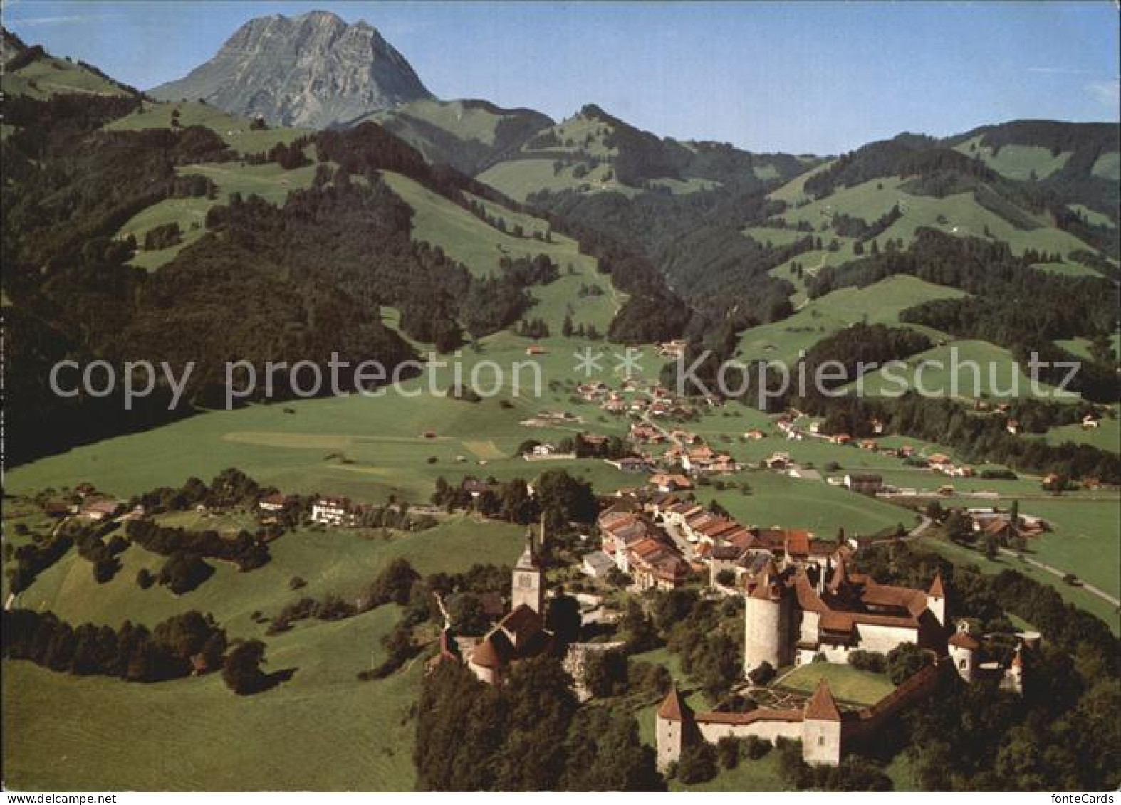 12413996 Gruyeres FR Son Chateau Et Le Moleson Gruyeres - Andere & Zonder Classificatie