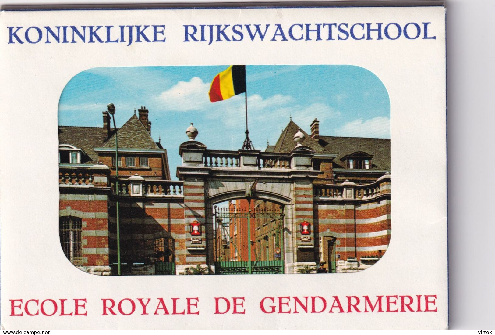 BRUXELLES    CARNET 10 CPA      Ecole Royale De Gendarmerie - Koninklijke Rijkswachtschool - Politie-Rijkswacht