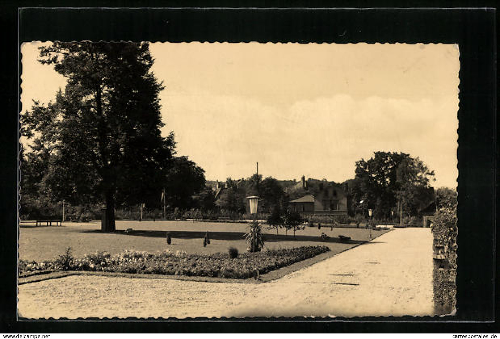 AK Pössneck / Thür., Ethel-und-Julius-Rosenberg-Platz  - Pössneck