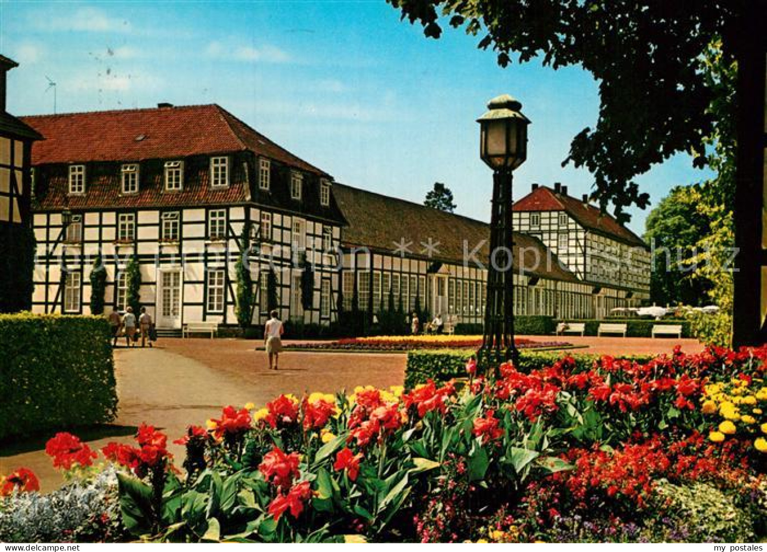 72964702 Bad Driburg Graefliche Kurhaeuser Und Kurhotel Blumenbeet Alhausen - Bad Driburg