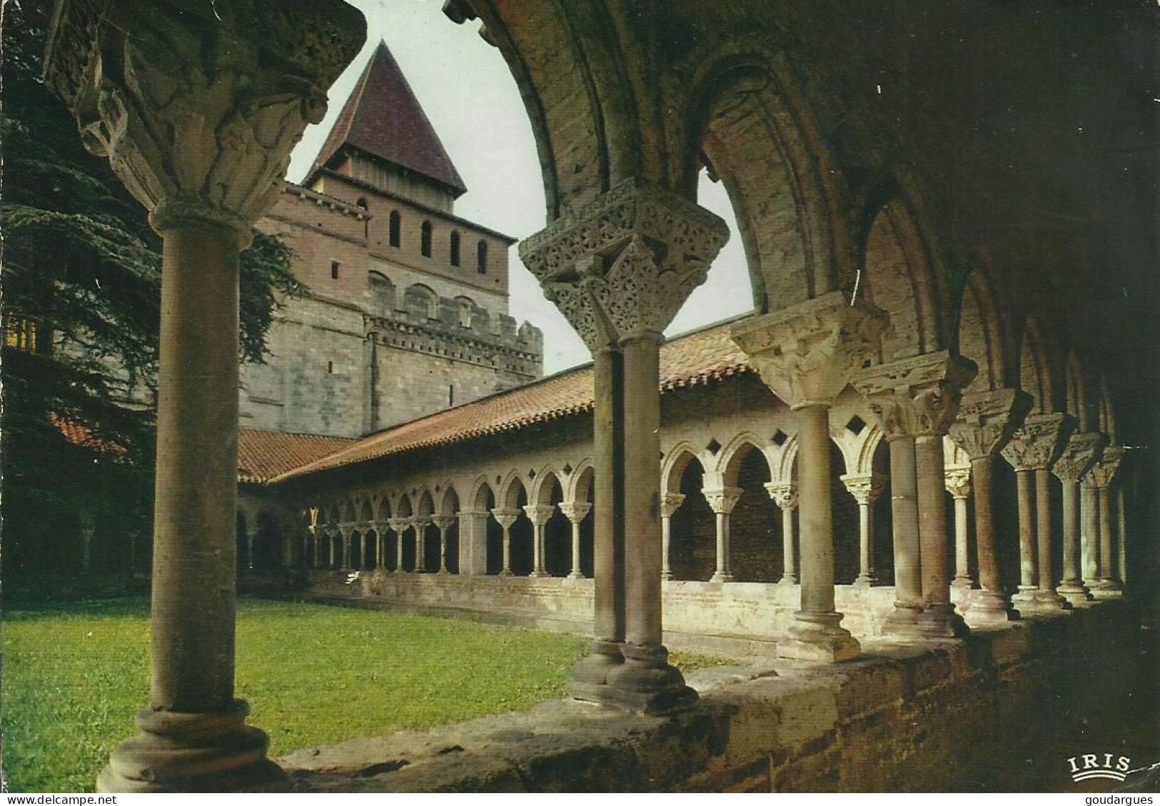 Moissac - Eglise Abbatiale St-Pierre - Le Cloître (XIe, XIIe, XIIIe Siècles)  - (P) - Moissac