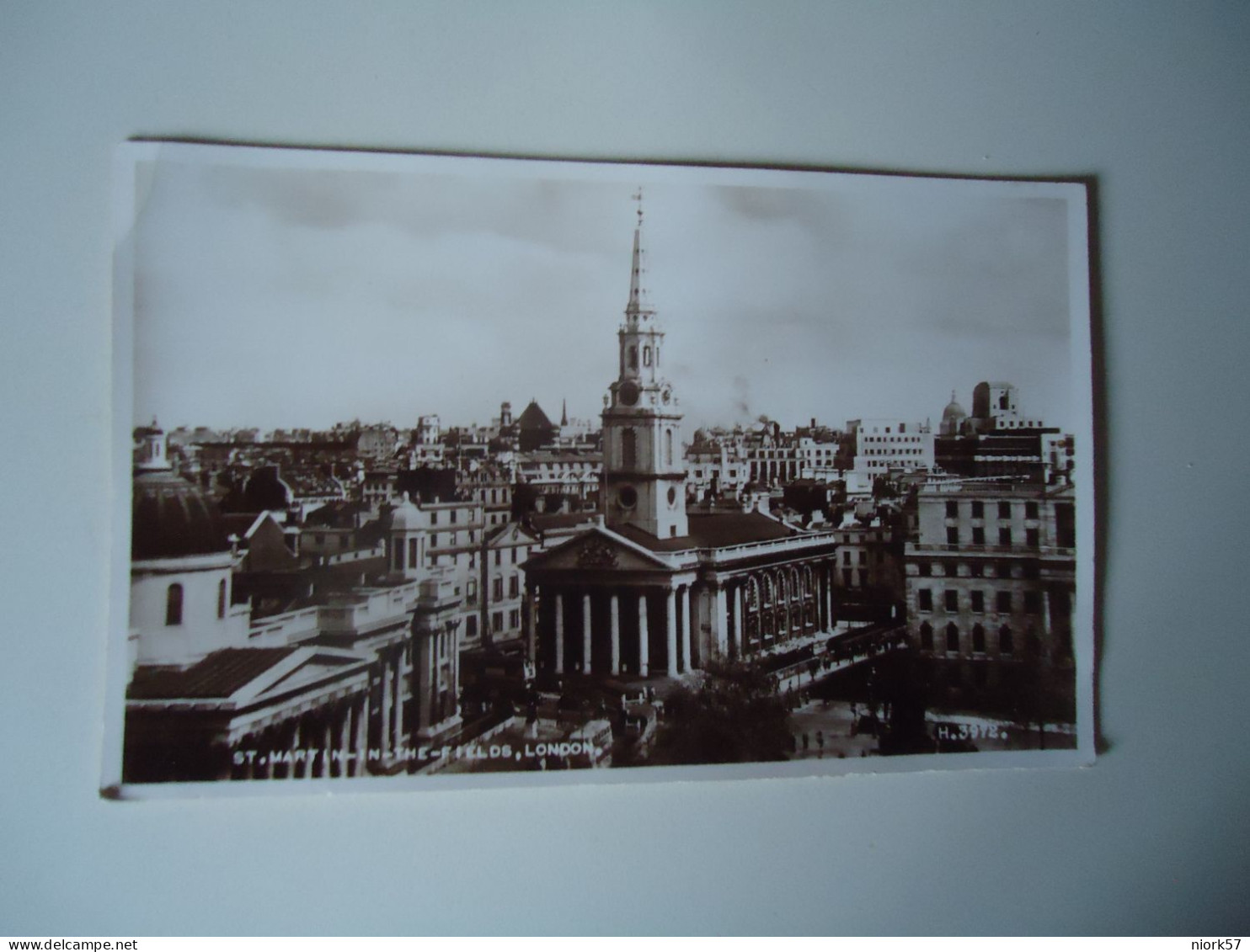 UNITED KINGDOM    POSTCARDS   ST. MARTIN LONDON   MORE  PURHASES 10% DISCOUNT - Altri & Non Classificati