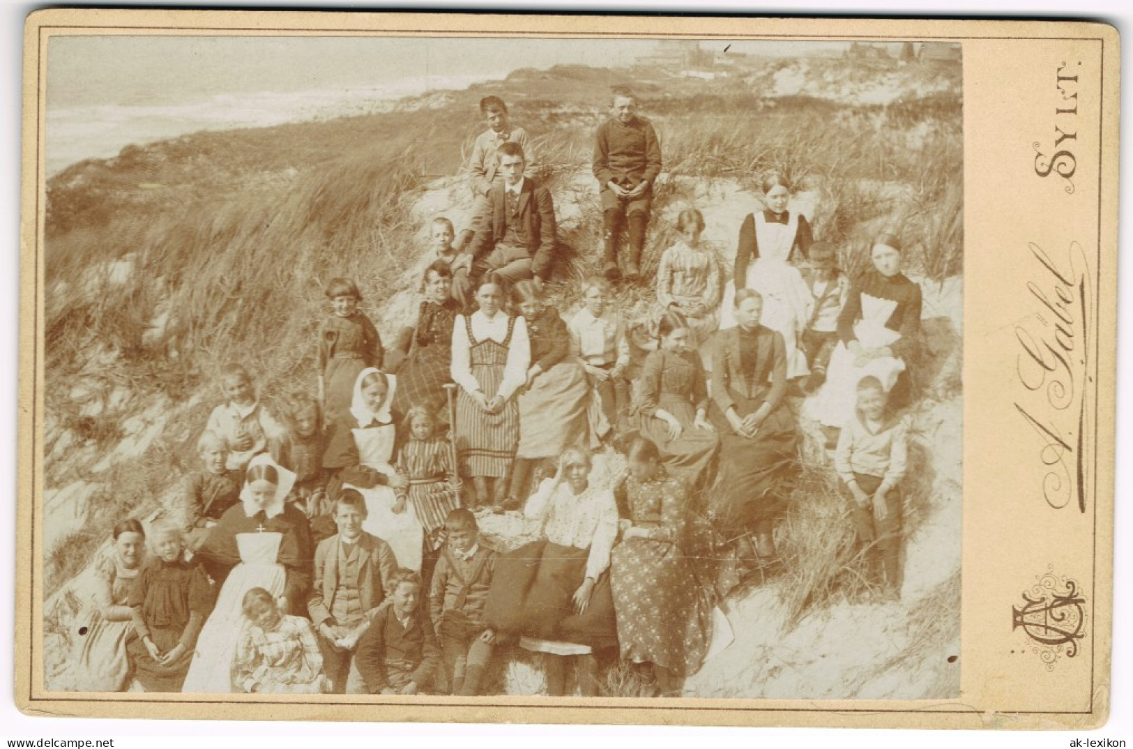 Insel Sylt Kinder Und Nonnen In Den Dünen Sylt CDV Kabinettfoto 1895 Kabinetfoto - Other & Unclassified