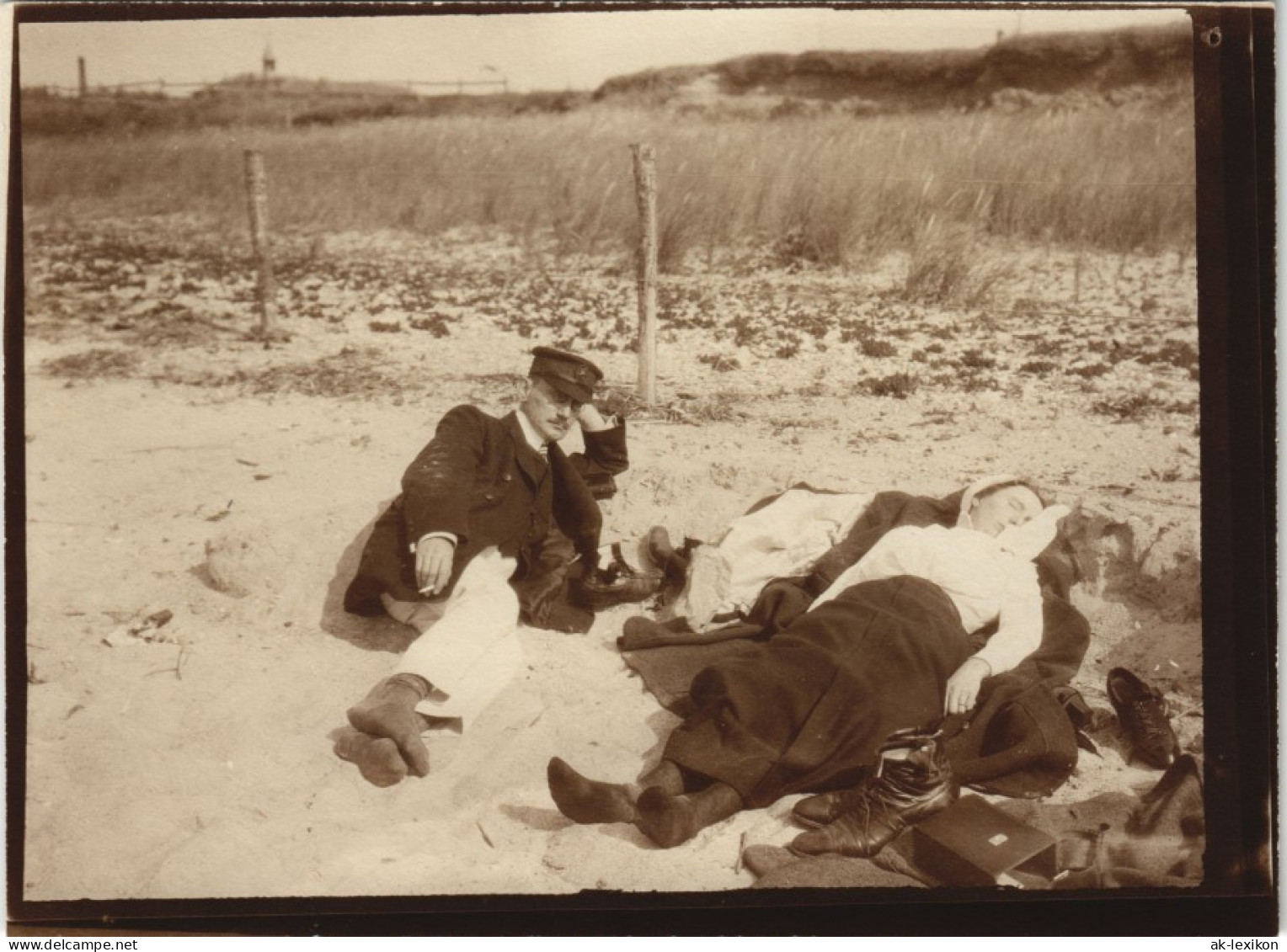 Foto Insel Sylt Mann Und Frau In Den Dünen 1908 Privatfoto Foto - Autres & Non Classés