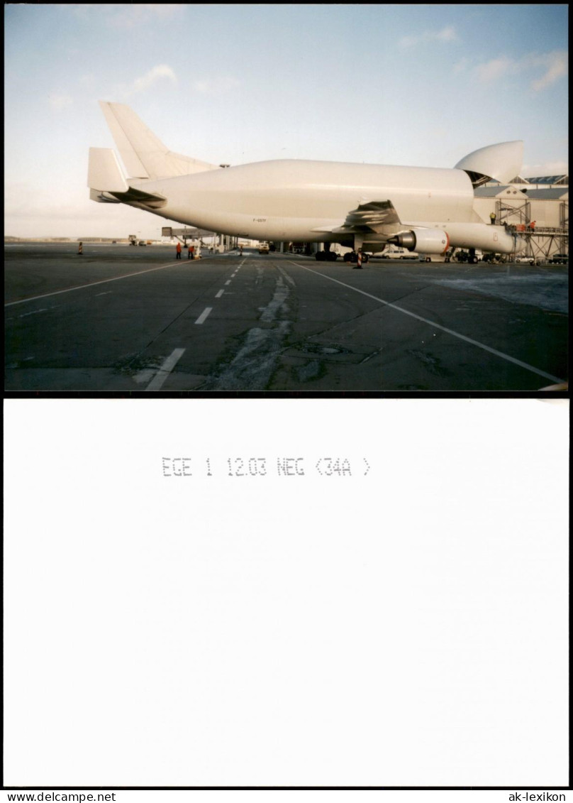 Ansichtskarte  Flugzeuge - Airplane Beluga Rollbahn Beladung 2003 Privatfoto - 1946-....: Ere Moderne