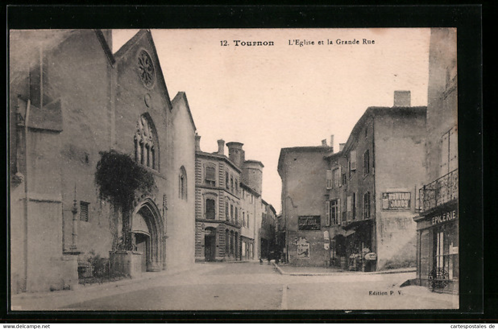 CPA Tournon, L`Eglise Et La Grande Rue  - Tournon