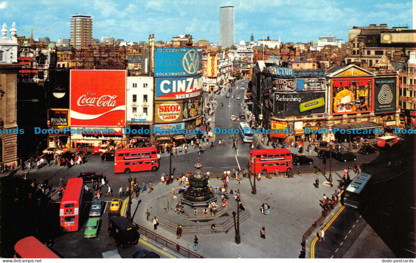 R082043 Piccadilly Circus. London. Photo Precision - Autres & Non Classés