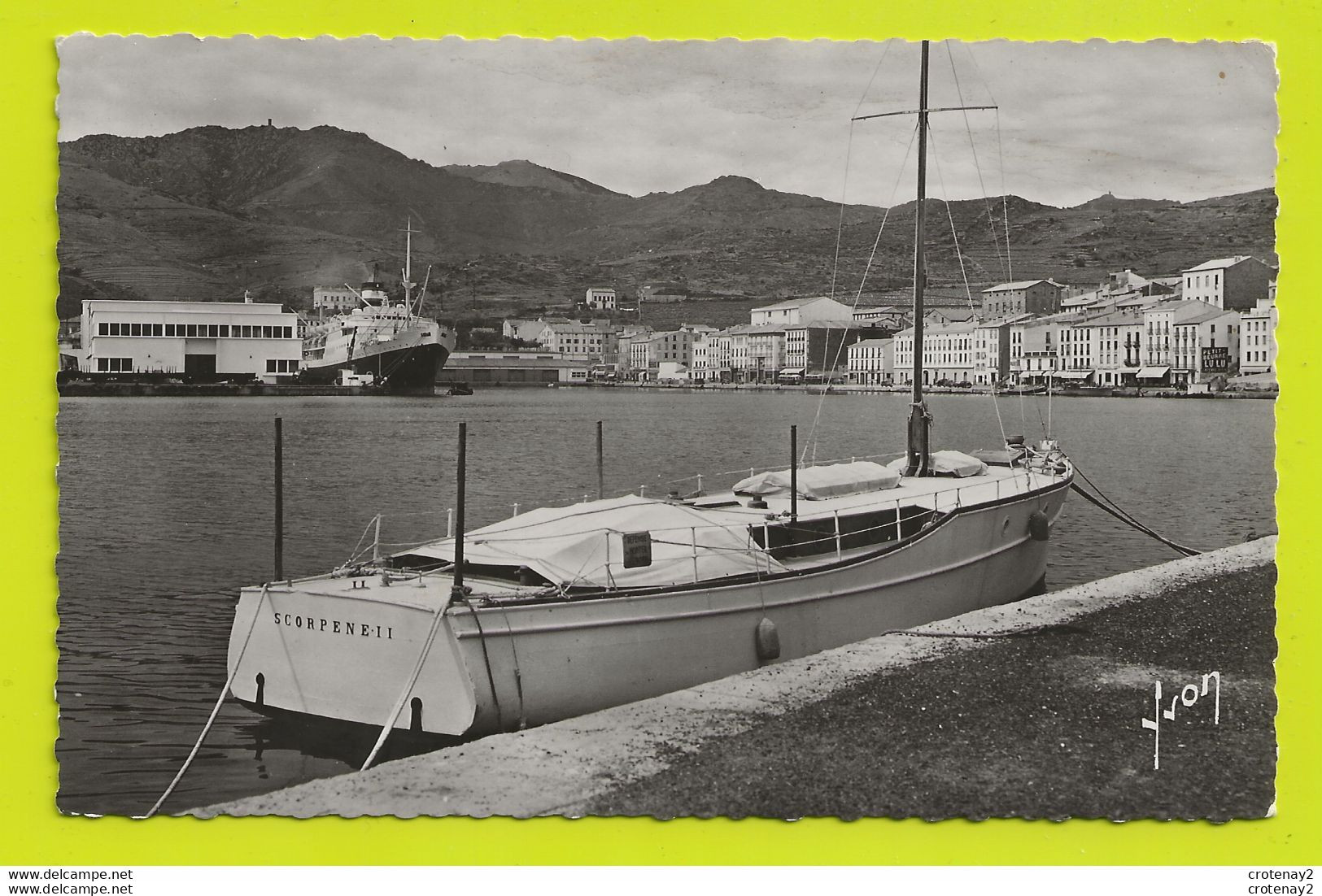 66 PORT VENDRES N°1027 Le Port En 1954 Bateau à Quai Voilier Le SCORPENNE II PUB Biscuits Petit Beurre LU Wagon Plat BUS - Port Vendres