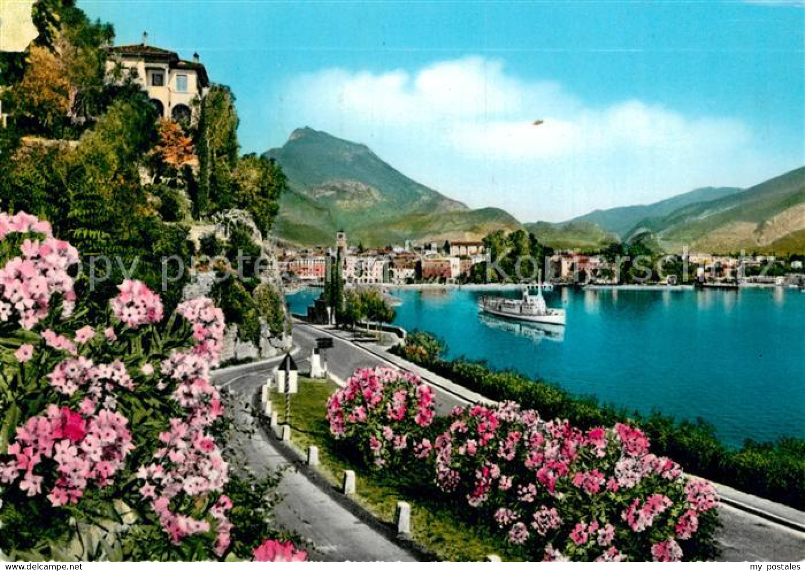 72953394 Riva Del Garda Panorama Uferstrasse Gardasee  - Sonstige & Ohne Zuordnung