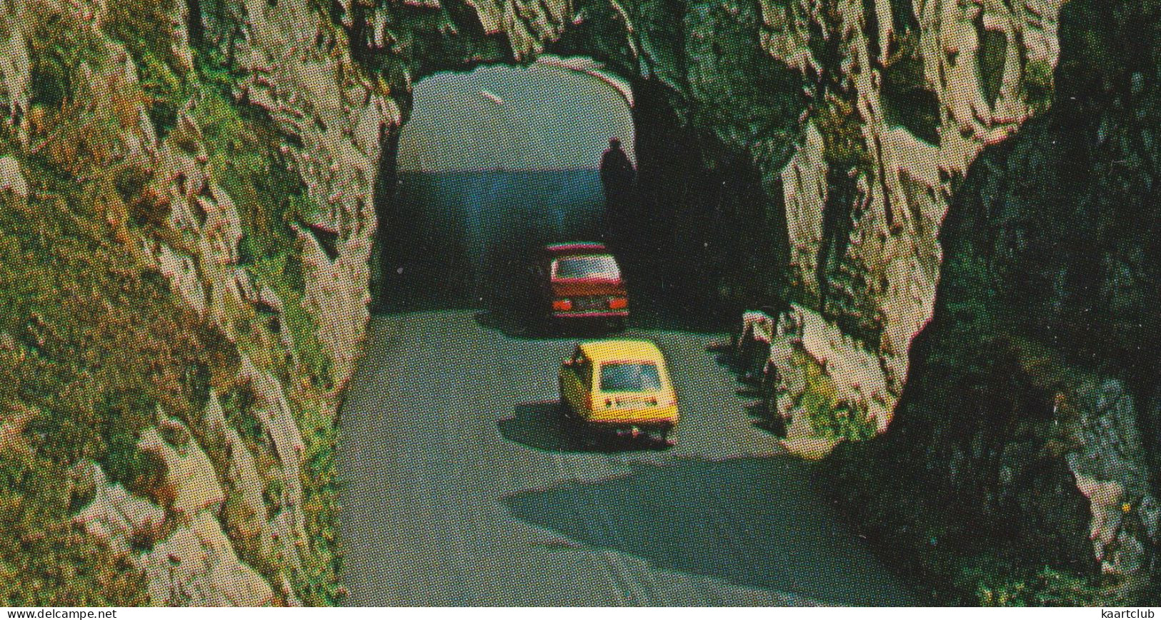 Le Tunnel De La Schlucht: RENAULT 5  - Descente Du Col De La Sclucht Vers Münster -  (France) - Turismo