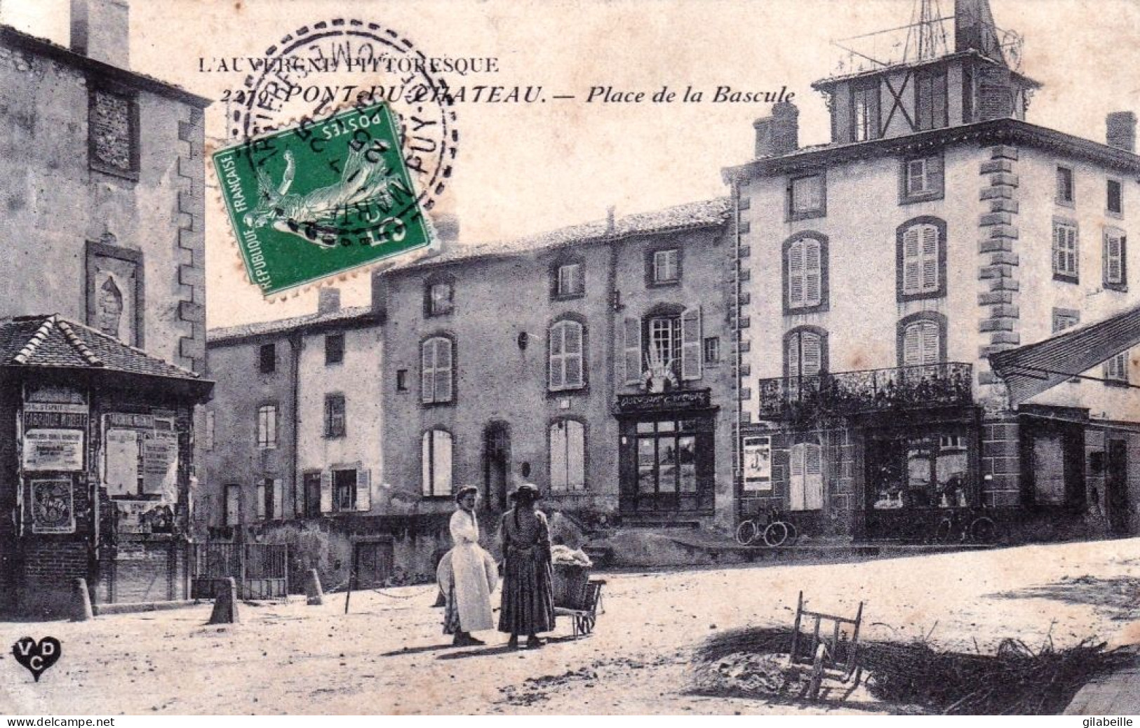 63 - Puy De Dome - PONT Du CHATEAU - Place De La Bascule - Pont Du Chateau