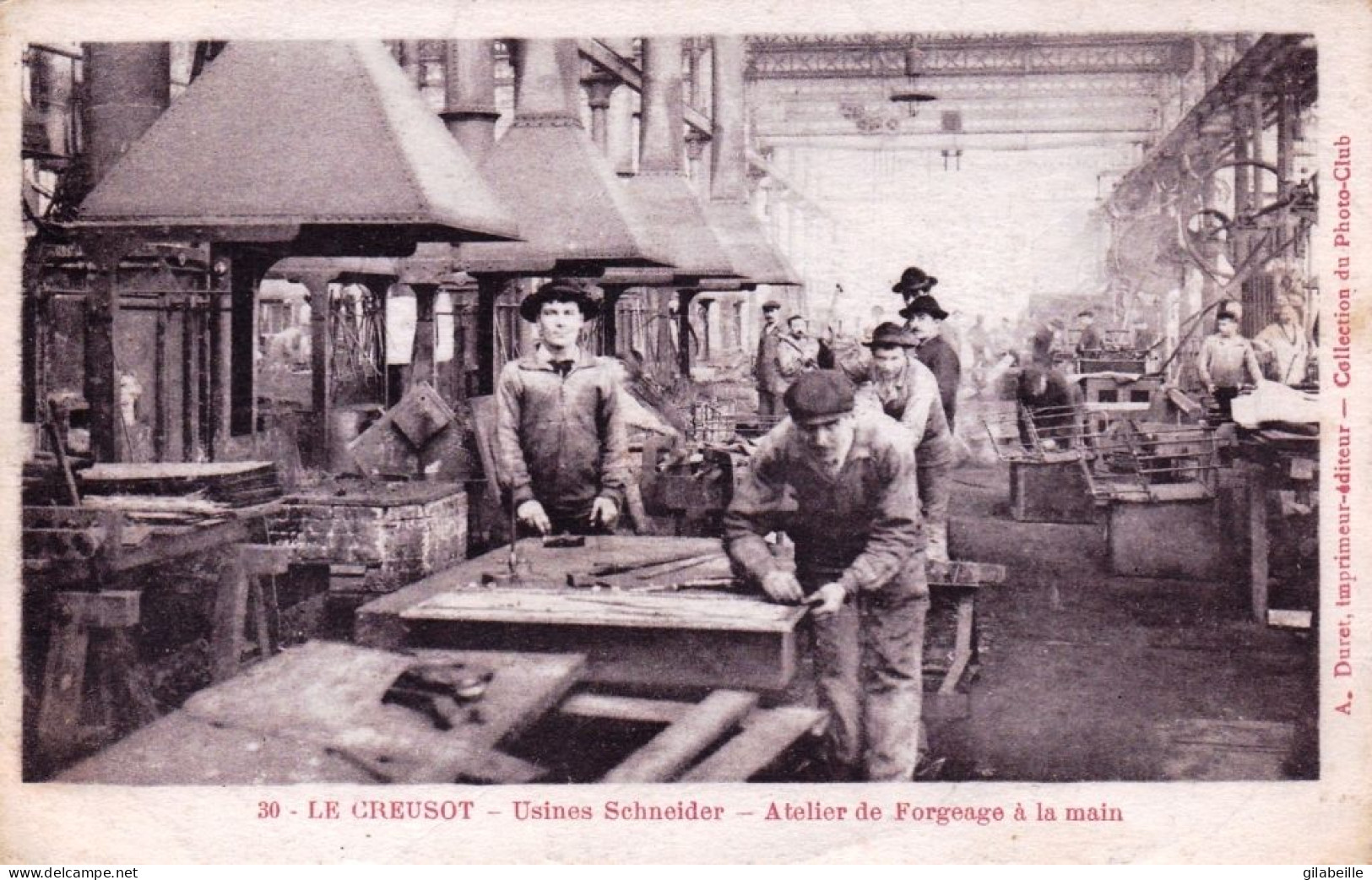 71 - Saone Et Loire - LE CREUSOT - Usines Schneider - Atelier De Forgeage A La Main - Le Creusot