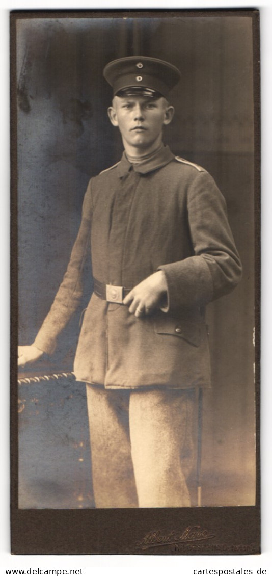 Fotografie Albert Nave, Hildesheim, Osterthor 7, Blutjunger Soldat In Feldgrau Mit Bajonett  - Anonymous Persons