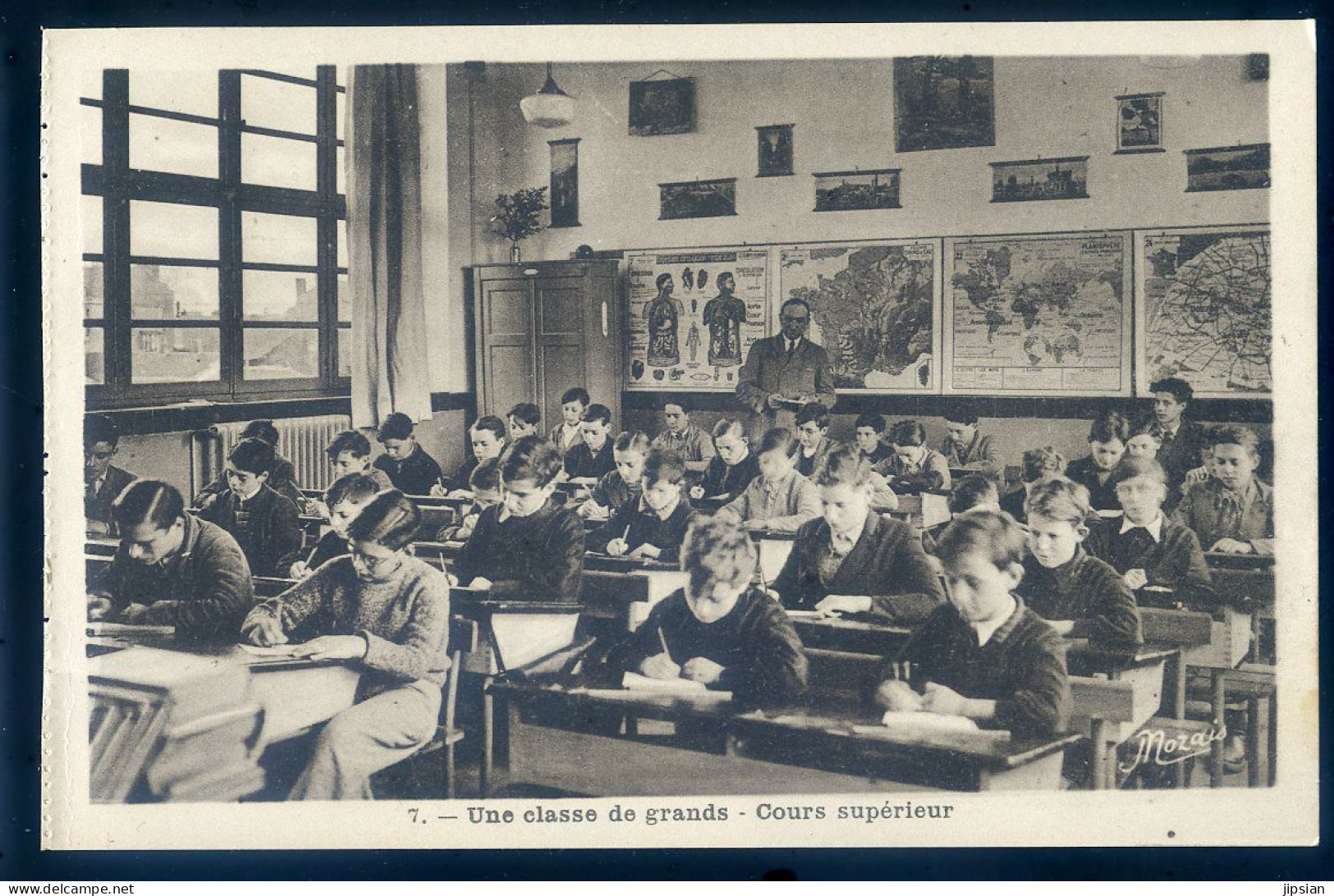 Cpa Du 44 Nantes Groupe Scolaire De Longchamp N° 7 Une Classe De Grands , Cours Supérieur   - Sainte Thérèse   MAI24-11 - Nantes