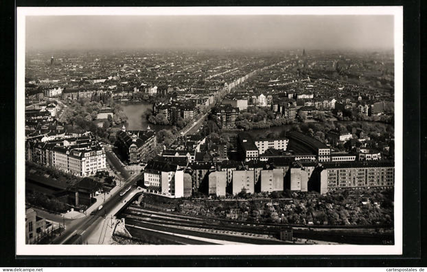 AK Berlin-Charlottenburg, Blick Vom Funkturm Auf Den Lietzensee  - Charlottenburg