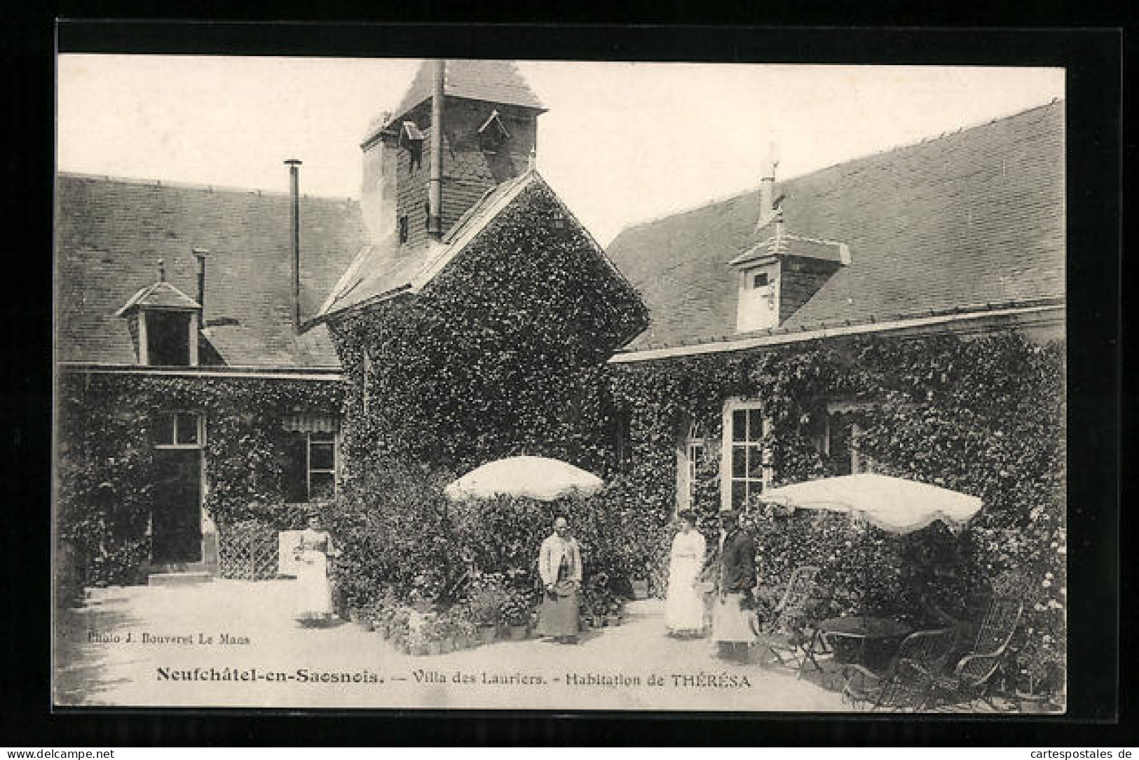 CPA Neufchâtel-en-Saosnois, Villa Des Lauriers, Habitation De Theresa  - Other & Unclassified