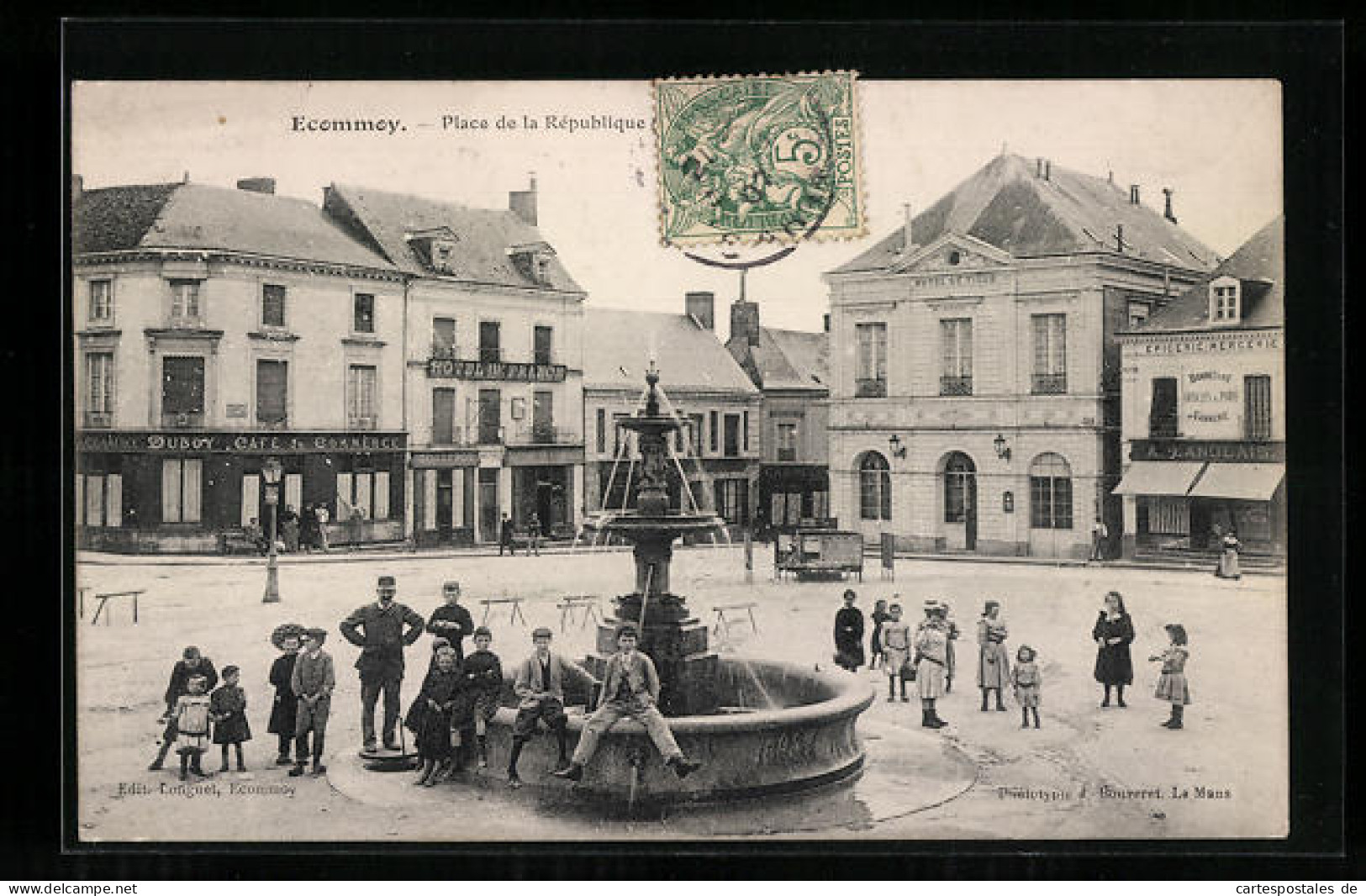 CPA Eccmmoy, Place De La Republique  - Other & Unclassified