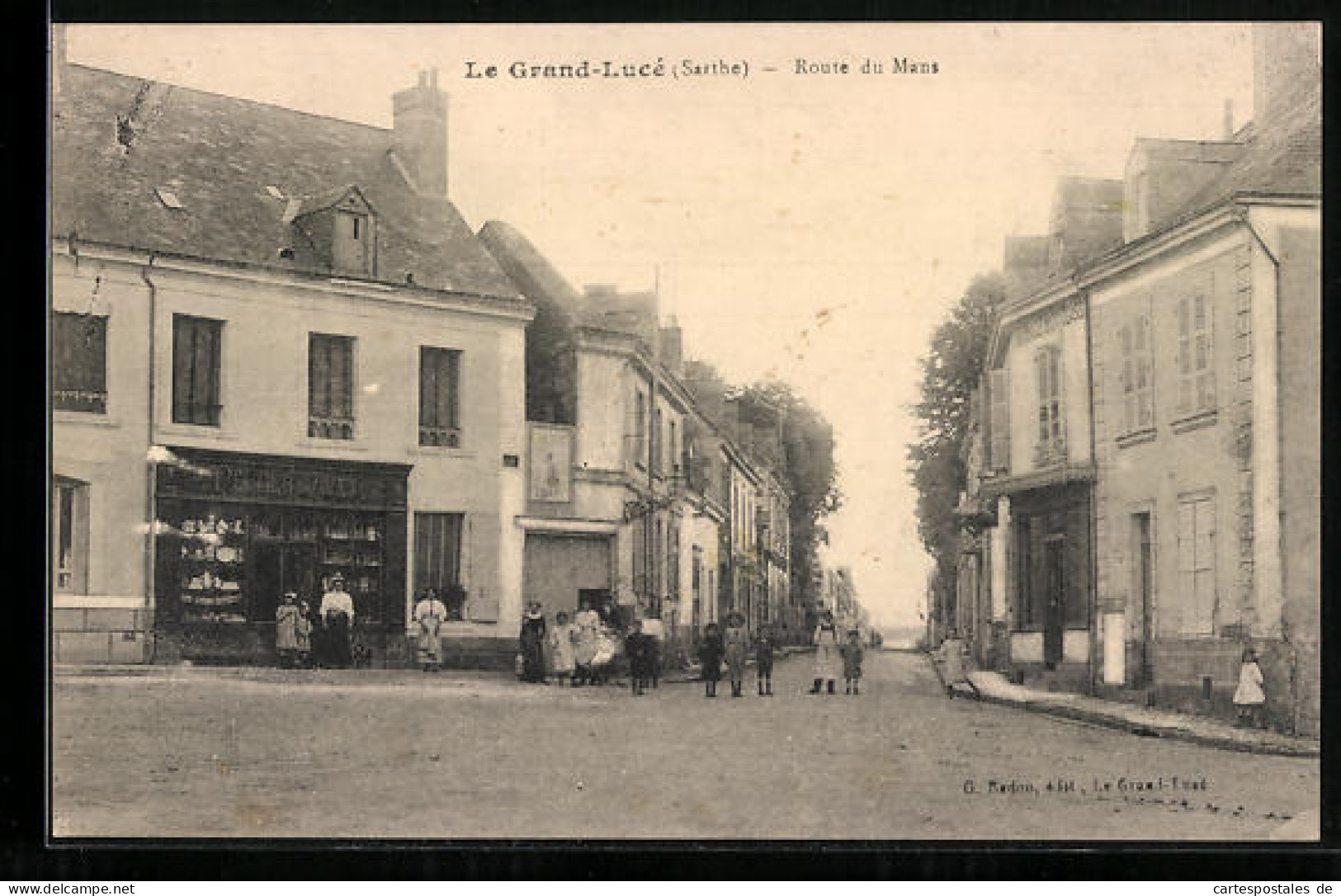 CPA Le Grand-Lucé, Route Du Mans  - Le Mans