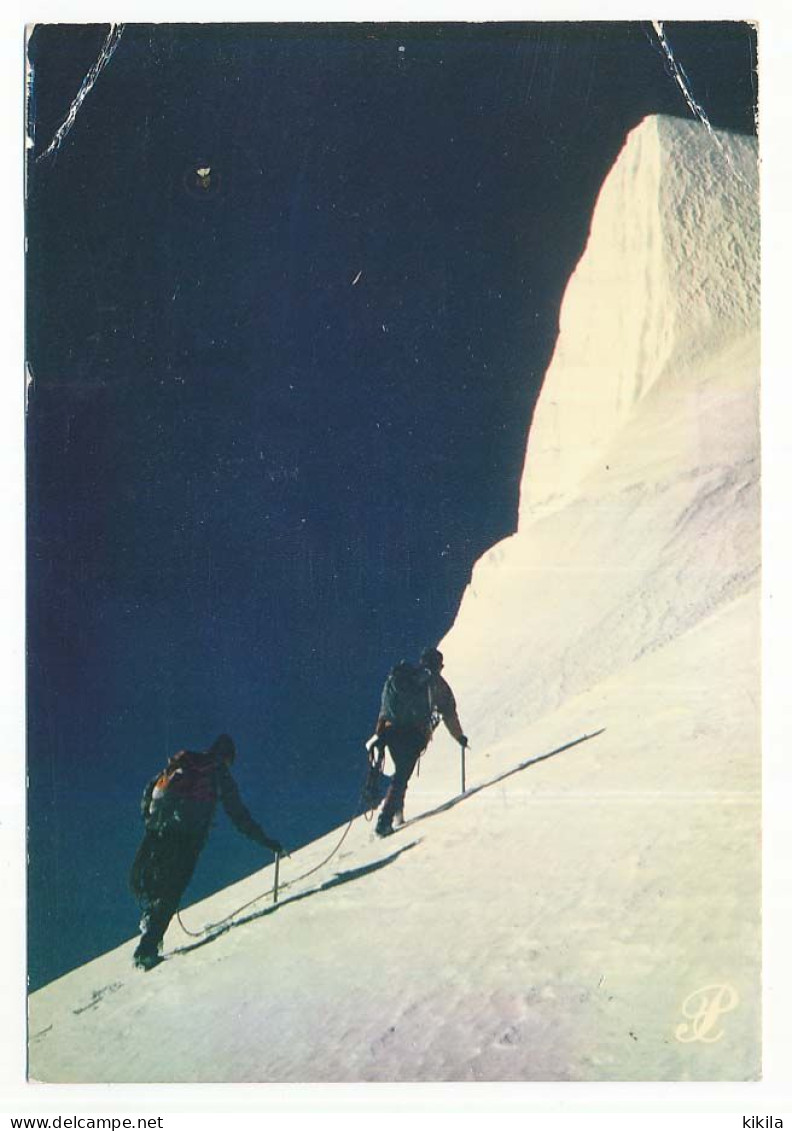 CPSM / CPM 10.5 X 15 Prestige HAUTE SAVOIE Alpinistes En Cordée Sur Un Glacier - Other & Unclassified