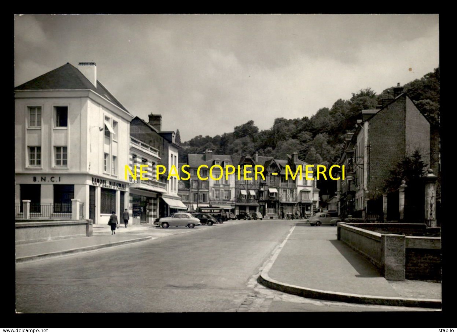 27 - PONT-AUDEMER - PLACE DE VERDUN - TIRAGE PHOTO ORIGINAL, BON A TIRER DE LA CP SEMI-MODERNE FORMAT 10x15 - Pont Audemer