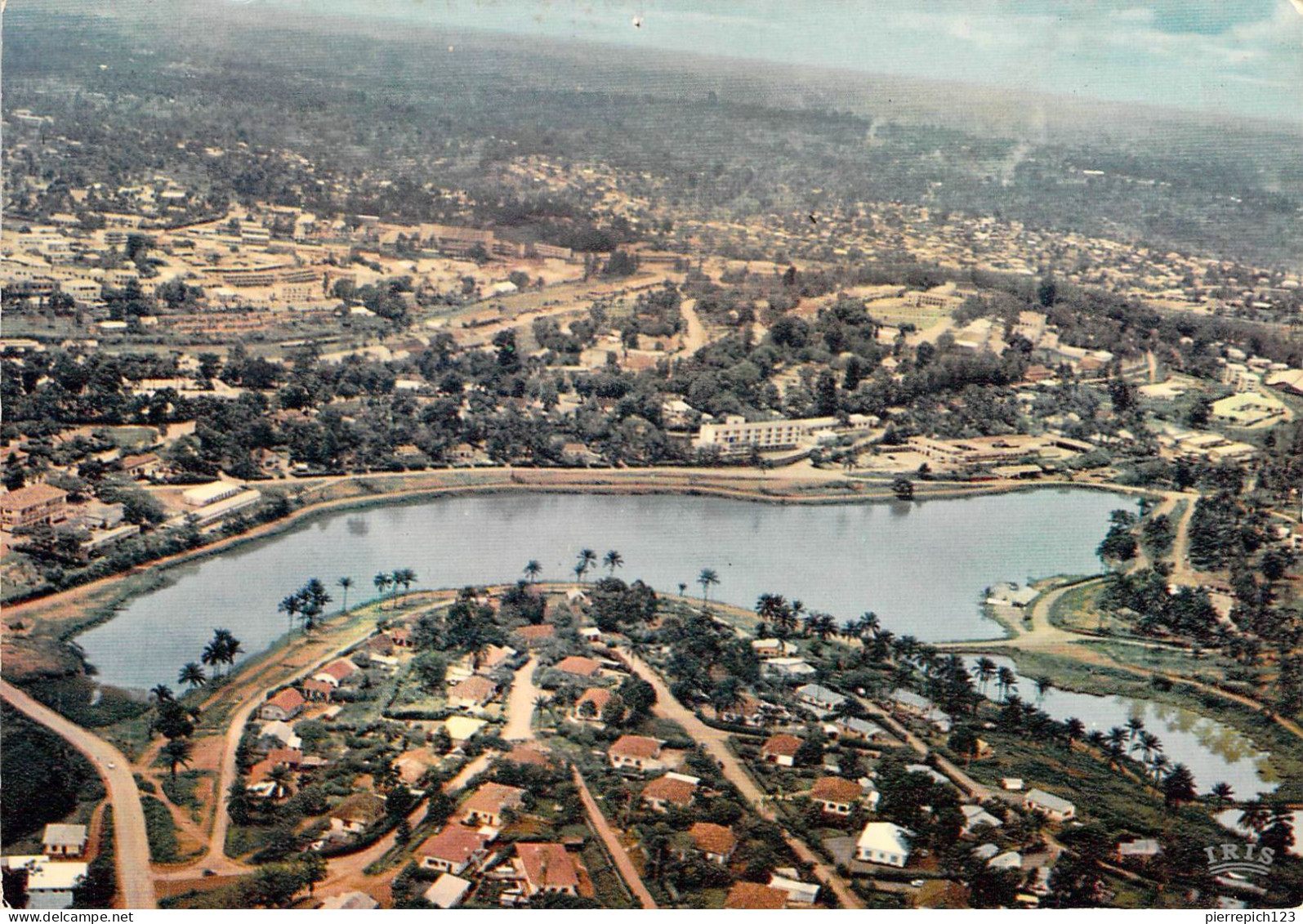 Yaoundé - Vue Aérienne - Kameroen