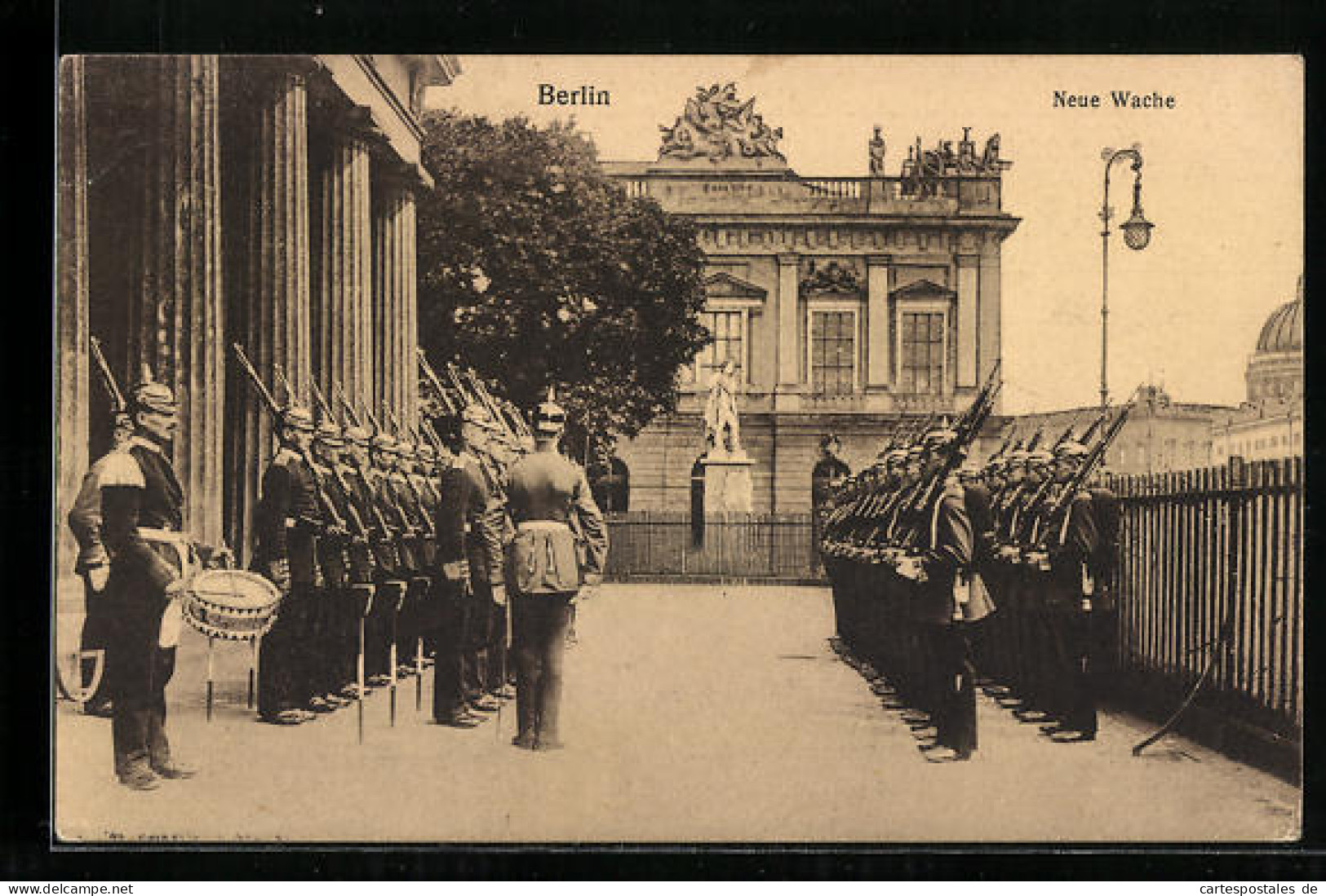 AK Berlin, Neue Wache  - Mitte