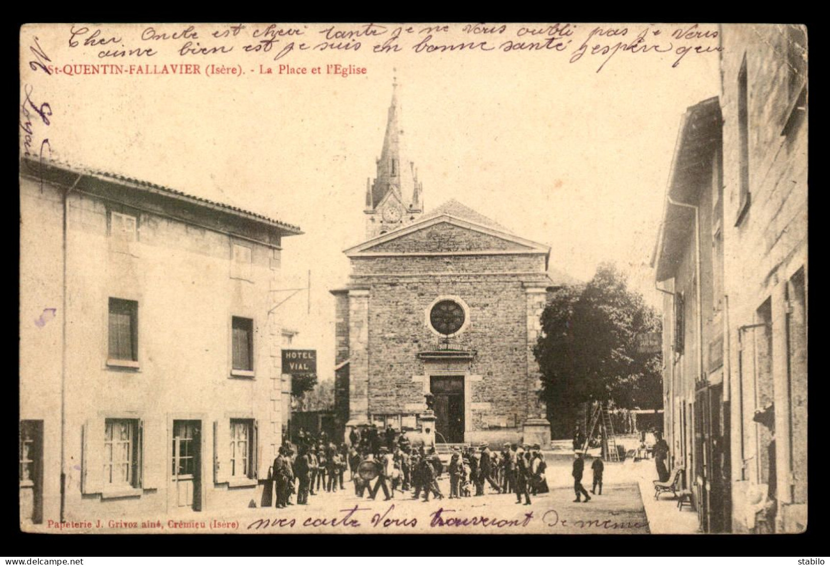 38 - ST-QUENTIN-FALLAVIER - PLACE DE L'EGLISE - Sonstige & Ohne Zuordnung