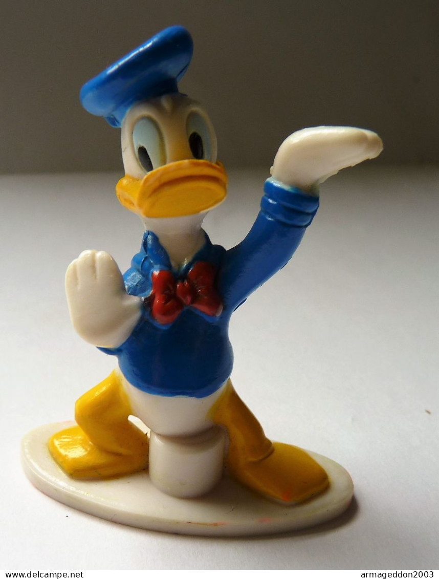 ANCIENNE FIGURINE PVC DISNEY DONALD KARATE  / 6 CM NAMKUNG LIVERPOOL - Disney